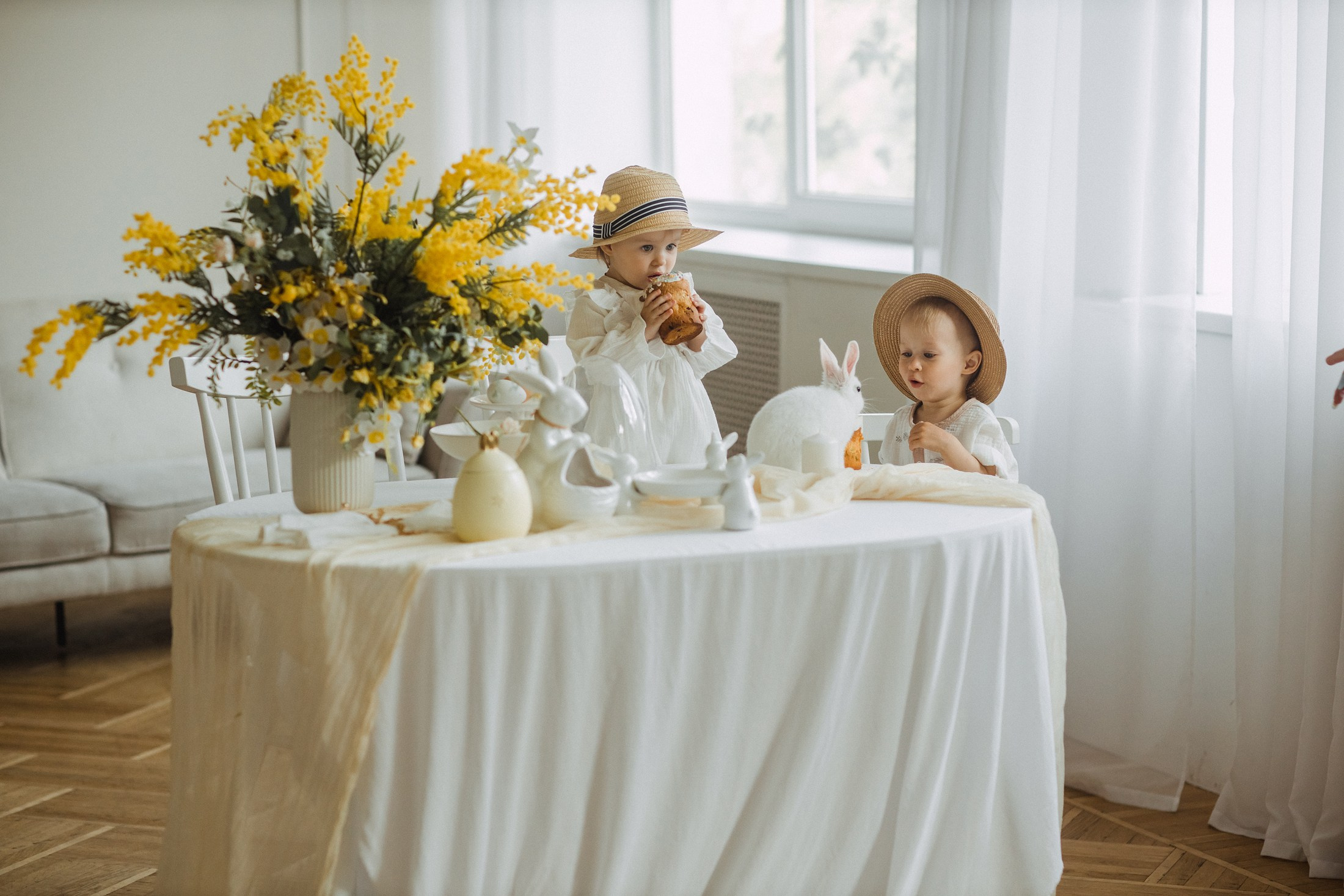 Пасхальные истории. Фотографы в городе Волгограде — Людмила Агеева и Алексей Околелов