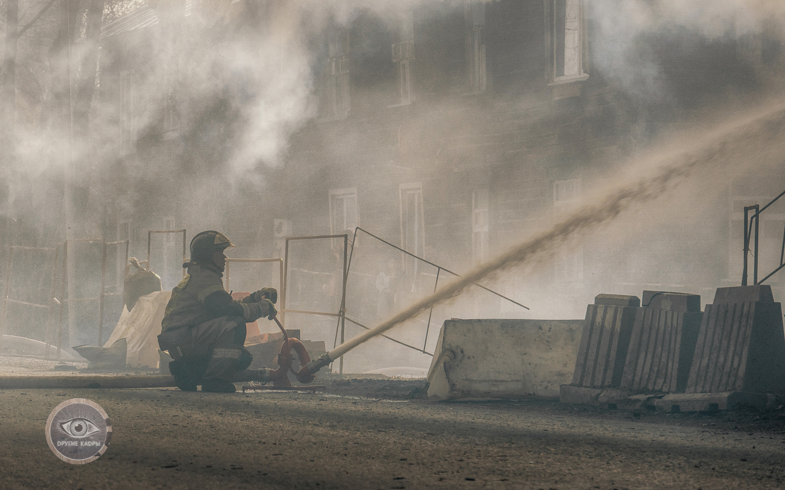 Пожар на улице Холодильной в Тюмени
