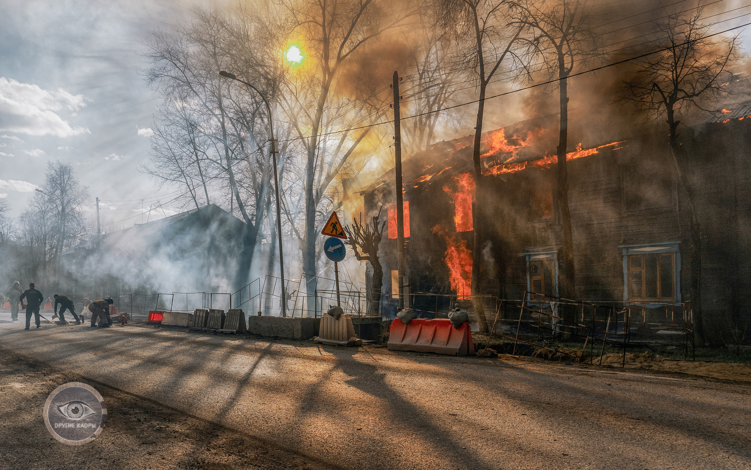 Пожар на улице Холодильной в Тюмени