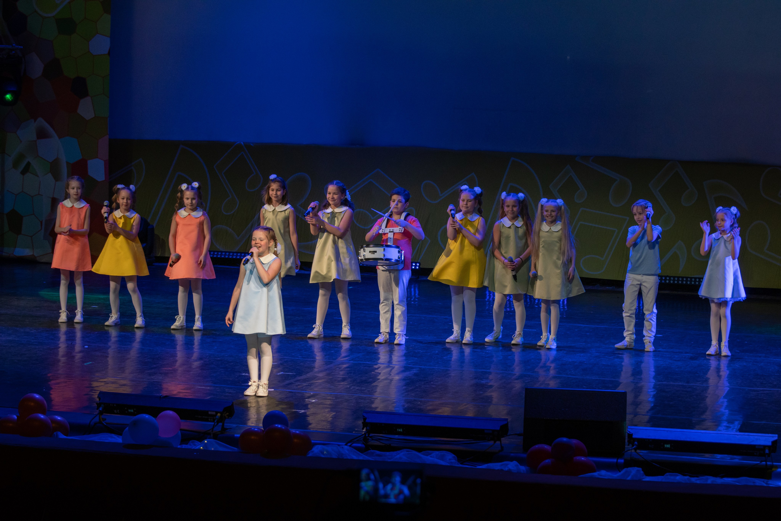 Съёмка концерта для Домисольки, большой концертный зал Космос. «Студия DRONAVT`s» — видеосъёмка и фотография г. Москва