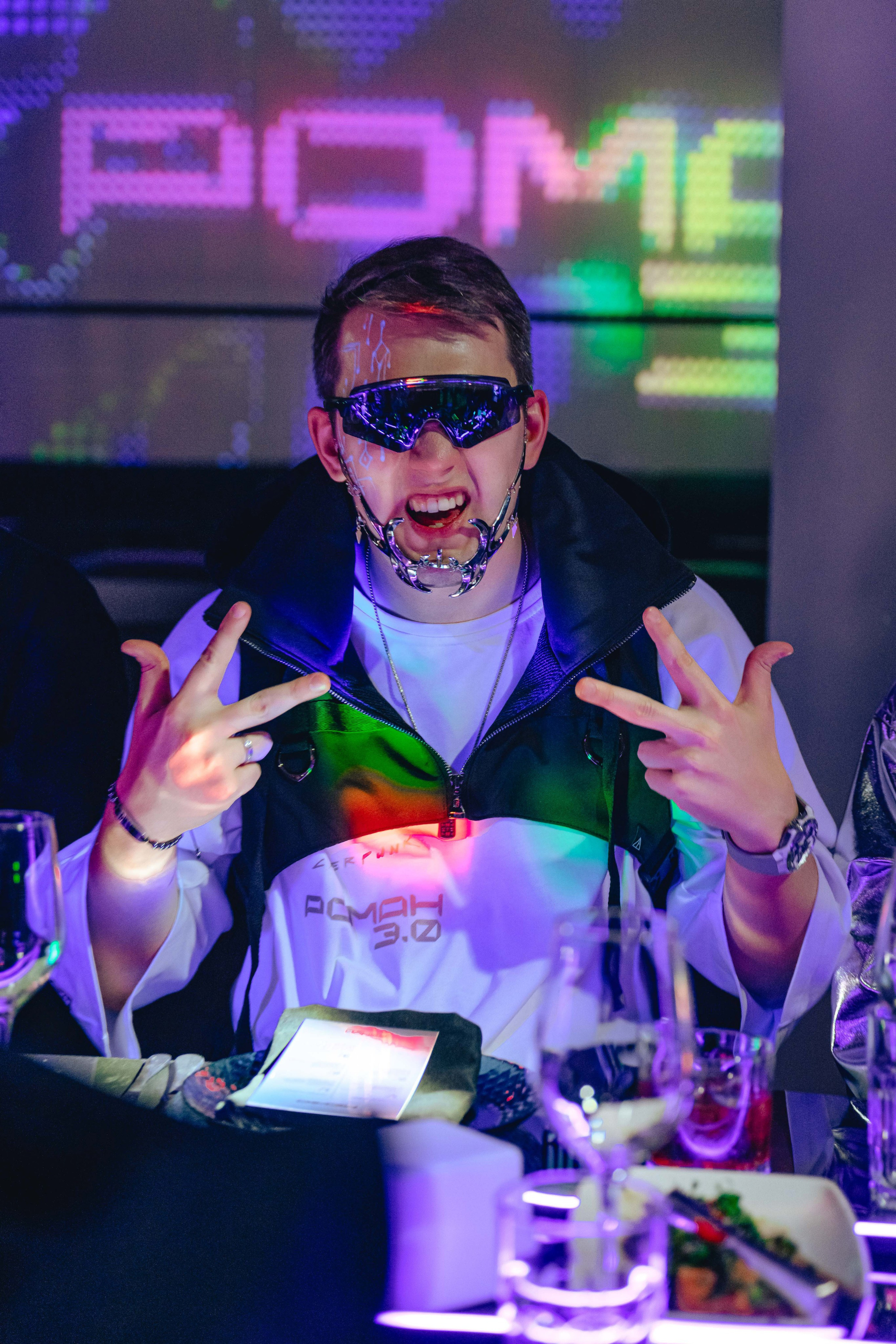 РОМАН 3.0. Максим Комаров — Профессиональный фотограф