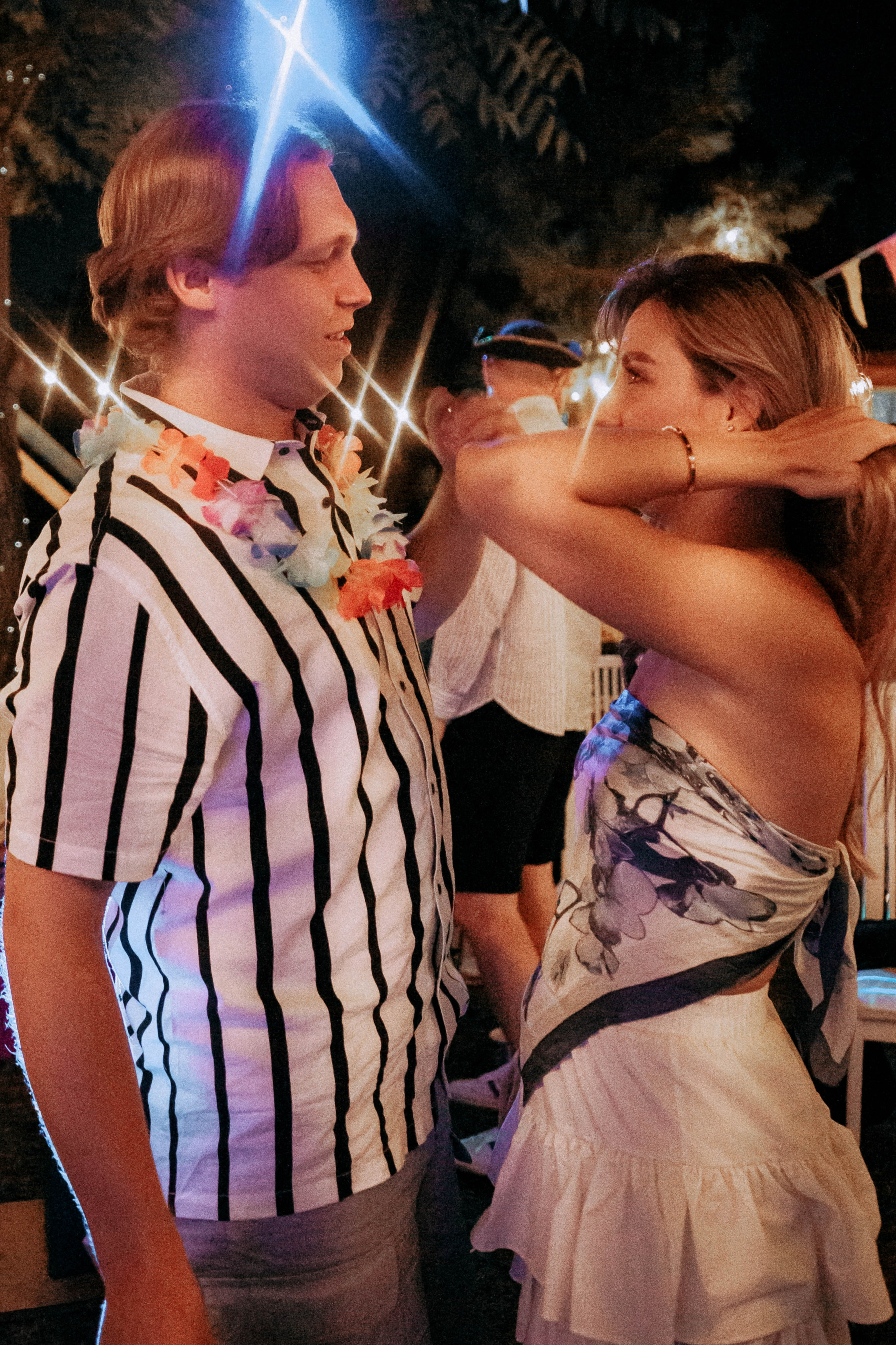 Гавайская вечеринка. Кир Анисин. Режиссер & фотограф