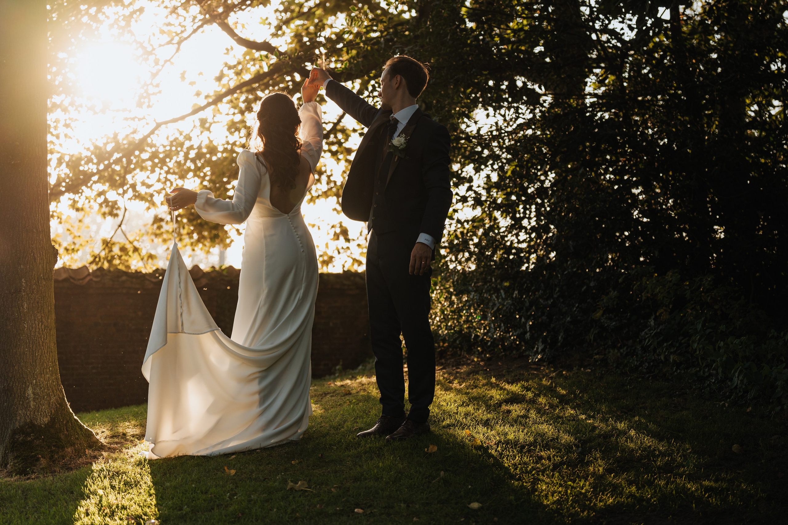 …Eternal devotion. Golden Moments Editing — We do Wedding’s Retouch and Video Editing