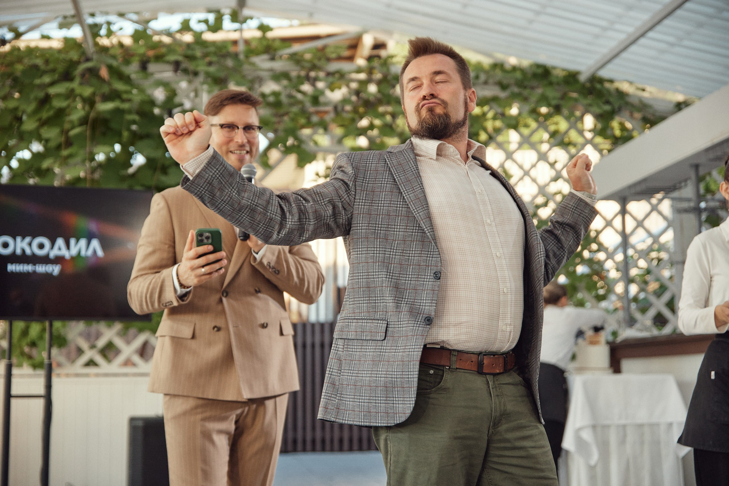 Счастье здесь. Свадебный фотограф Антон Артюшин. Работаю в Нижнем Новгороде и Москве