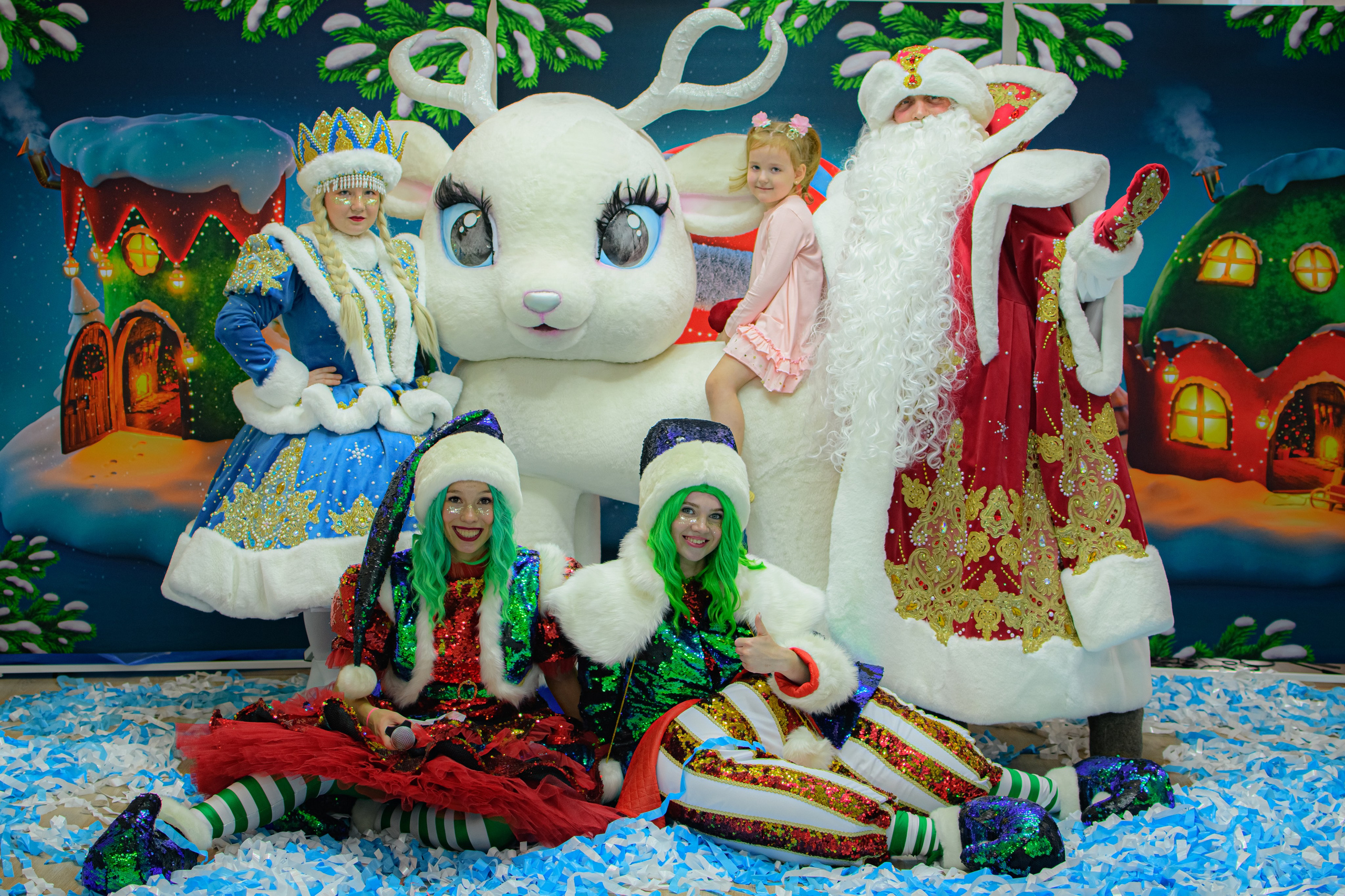 HAPPY NEW YEAR. Photokarish