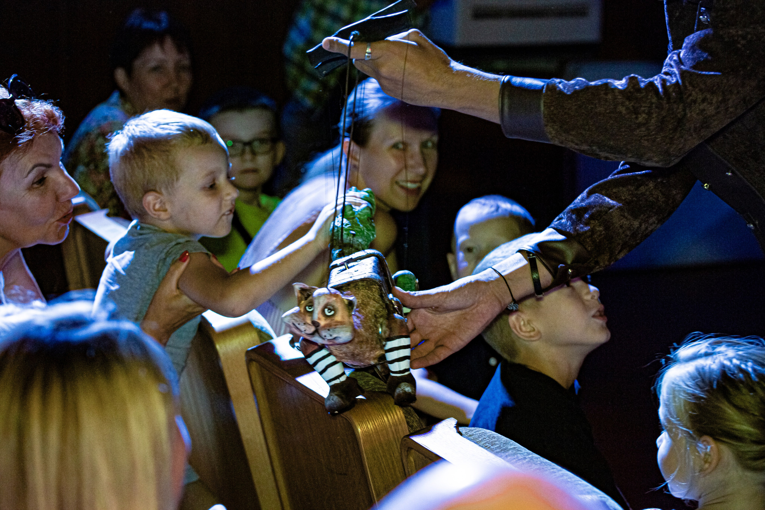 Человек с луны — спектакль кукольного театр Саквояж. Фотограф в Сочи Юрий Шептаев