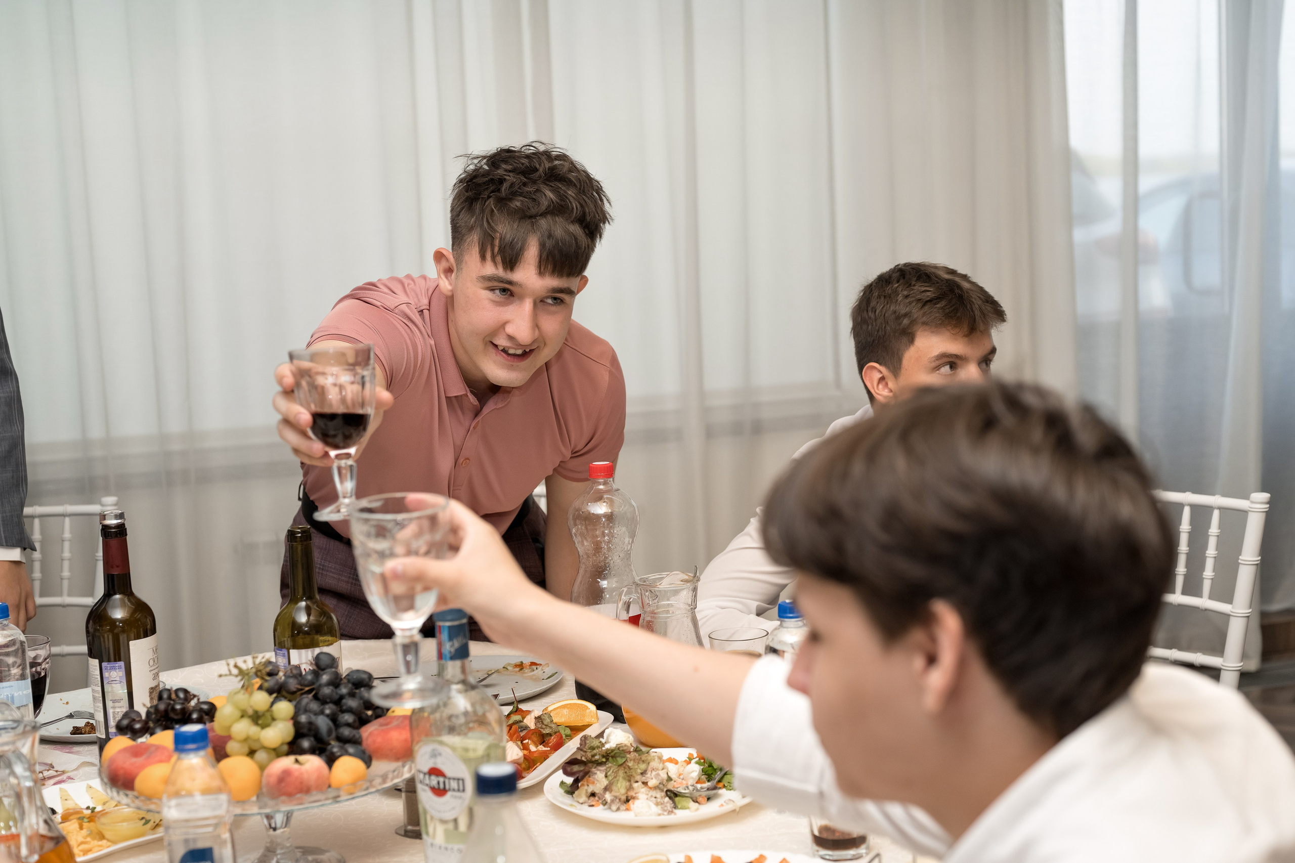 Выпускной 11 класс Брудершафт. Фотограф Саратов Юлия Петрова