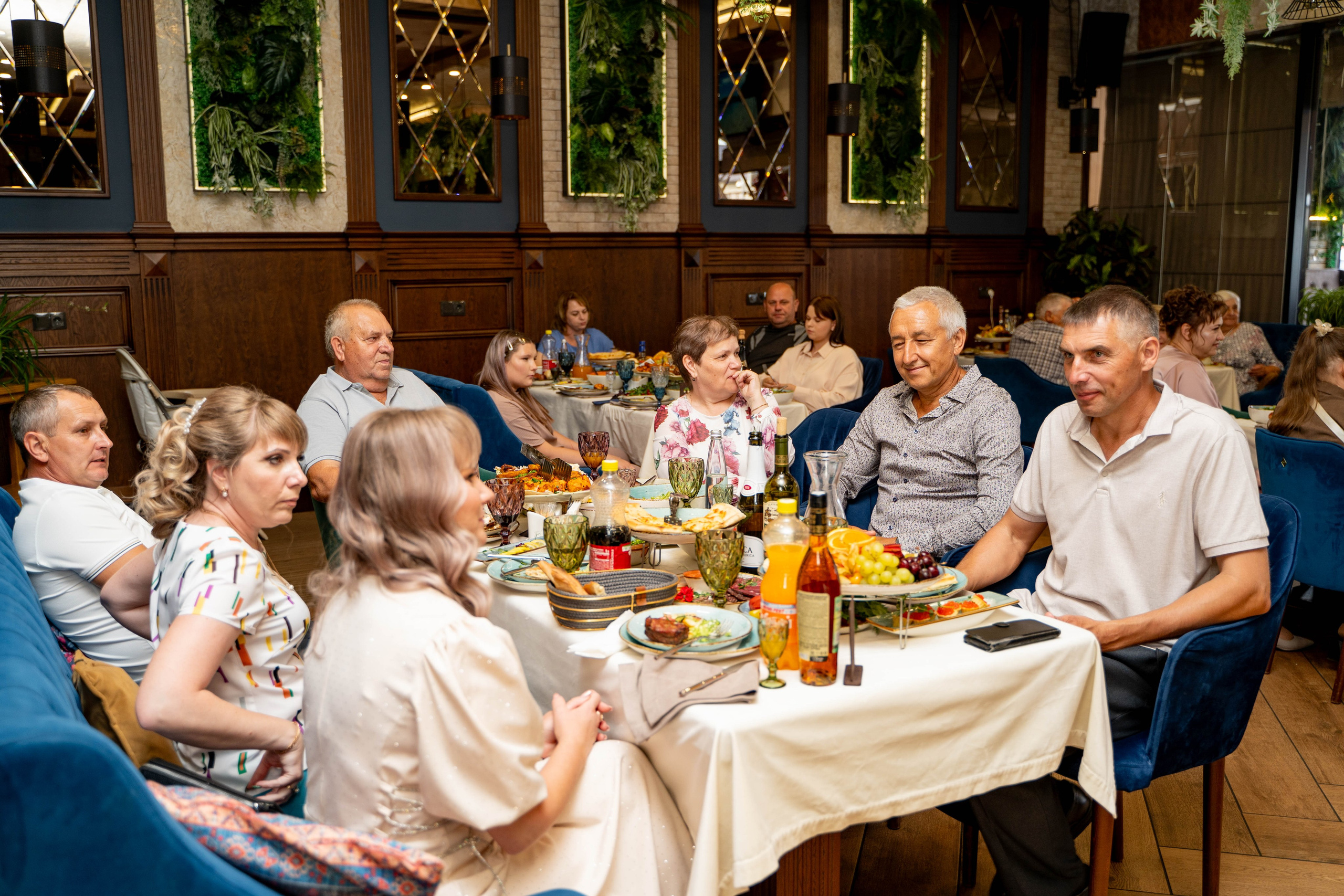 Данил и Анастасия. Видеосьемка, фотосьемка свадеб, юбилеев, утренников в Краснодарском кр