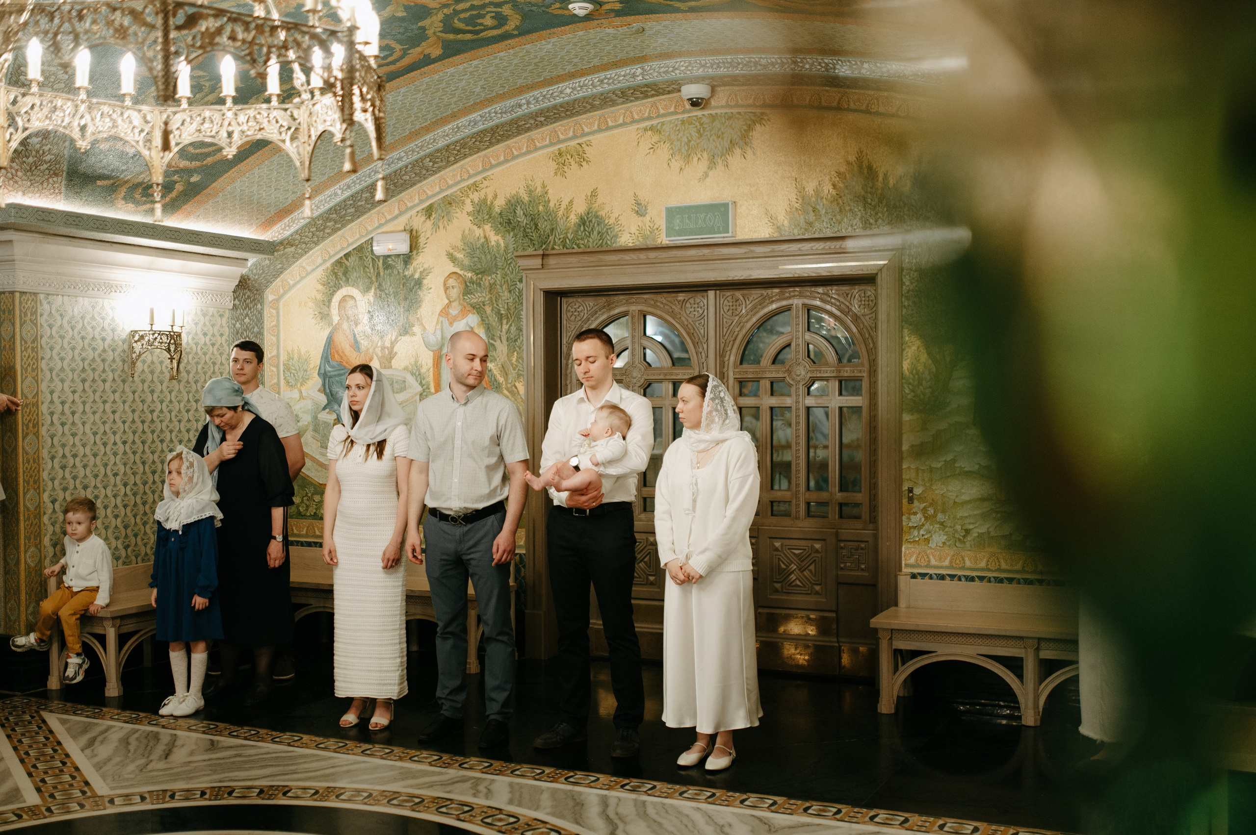 Крещение в Сретенском монастыре. Семейный и свадебный фотограф в Москве Татьяна Николаева