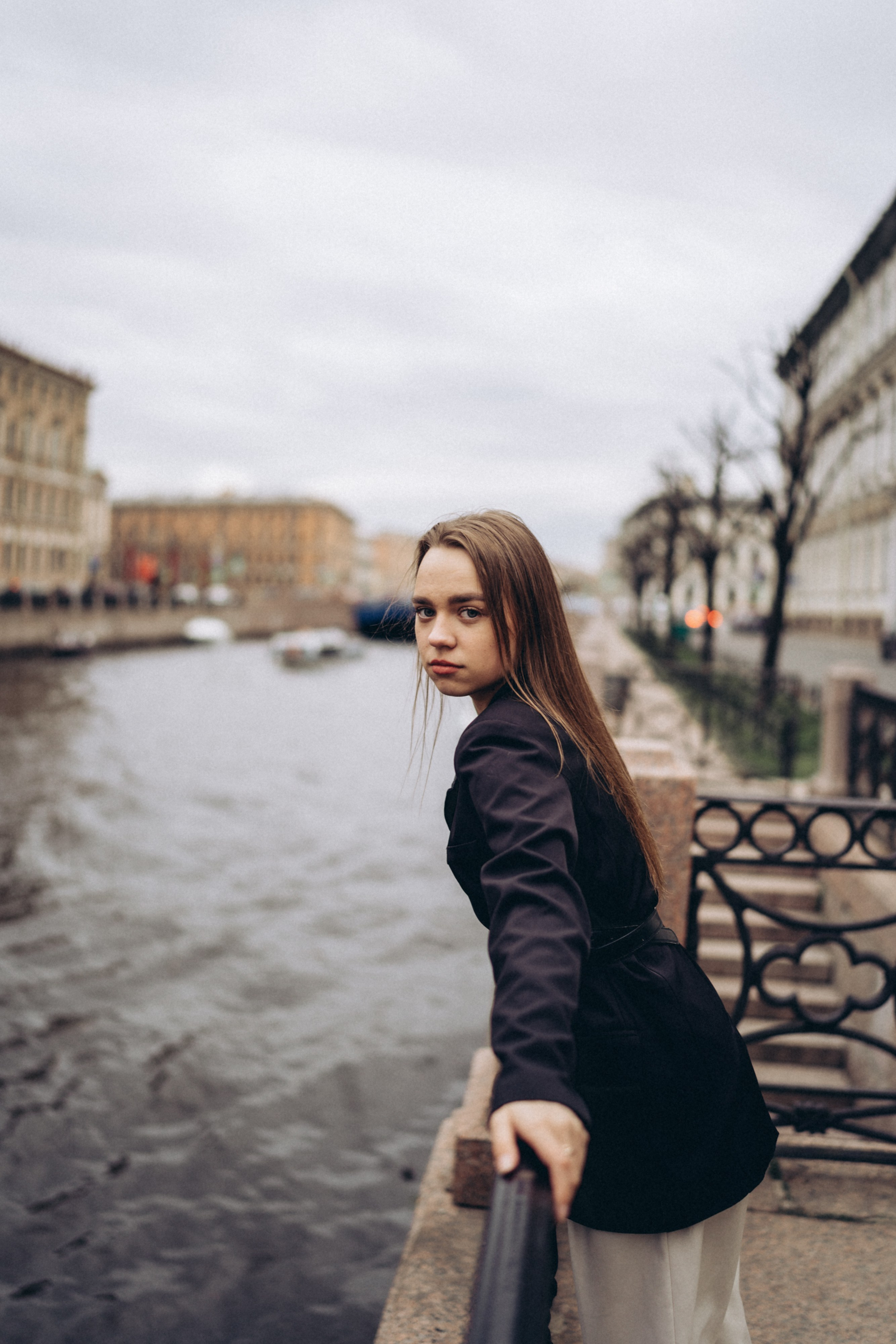 Анна / Прогулка по городу. Фотограф в Санкт-Петербурге — Лучина Екатерина