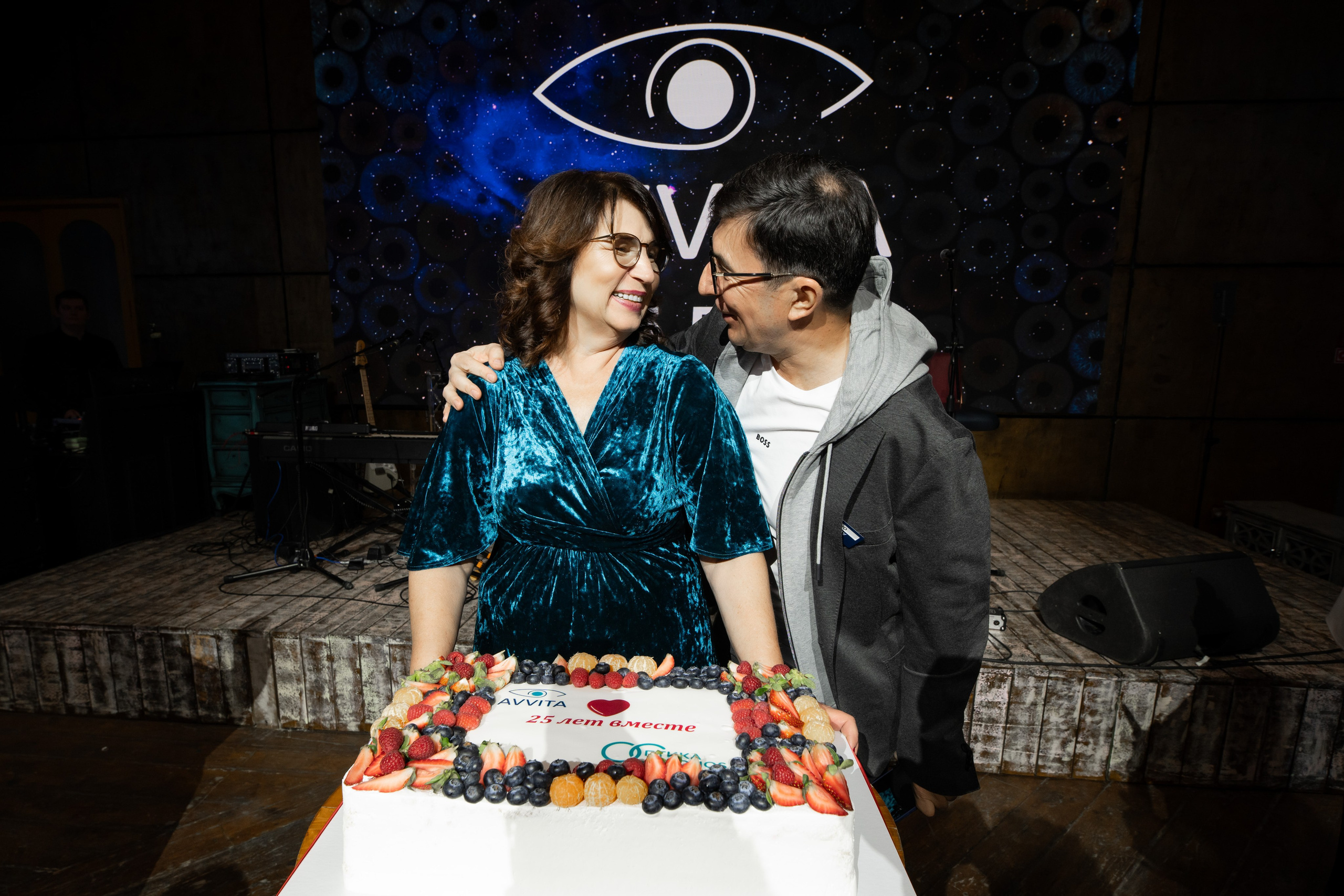 Аввита 25 лет День рождения компании 100+ человек. Репортажный фотограф Сергей Дроздов