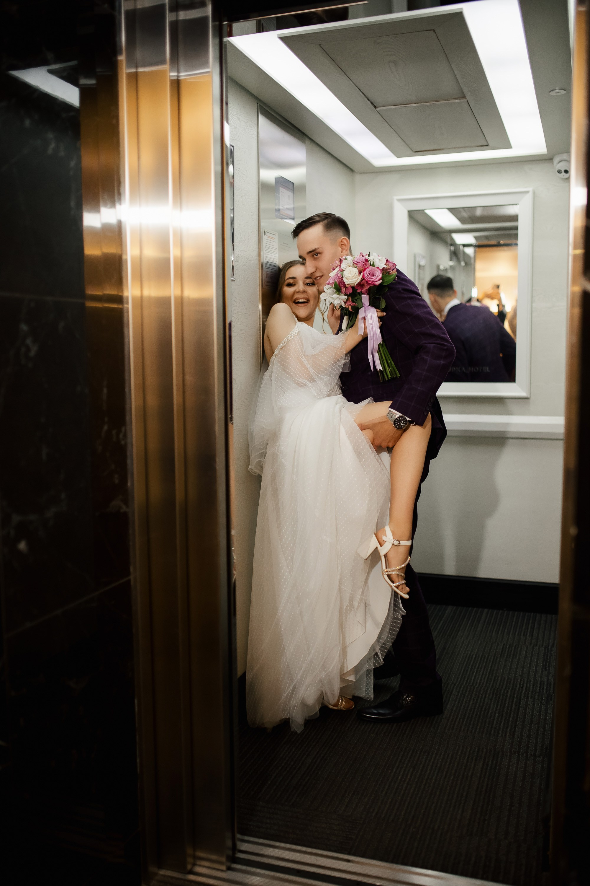 Ксения и Максим. Сборы Sopka. Прогулка по городу. Свадебный фотограф в Хабаровске