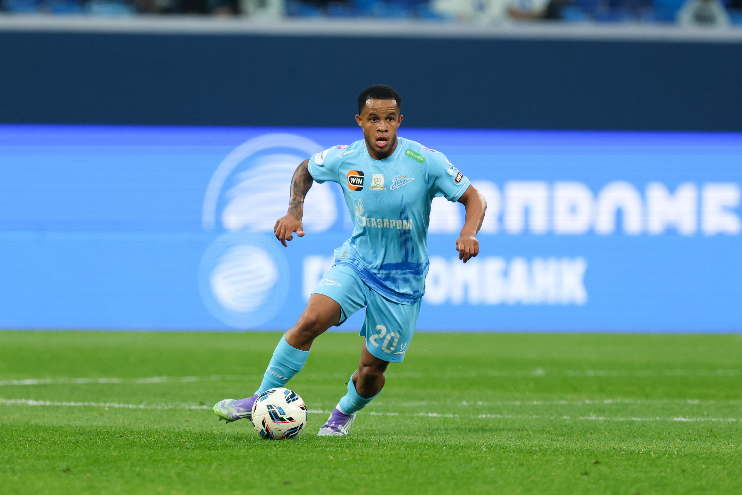 ФК «Зенит» — ФК «Динамо» Махачкала 23.08.2025. Спортивный и репортажный фотограф Антон Тереханов