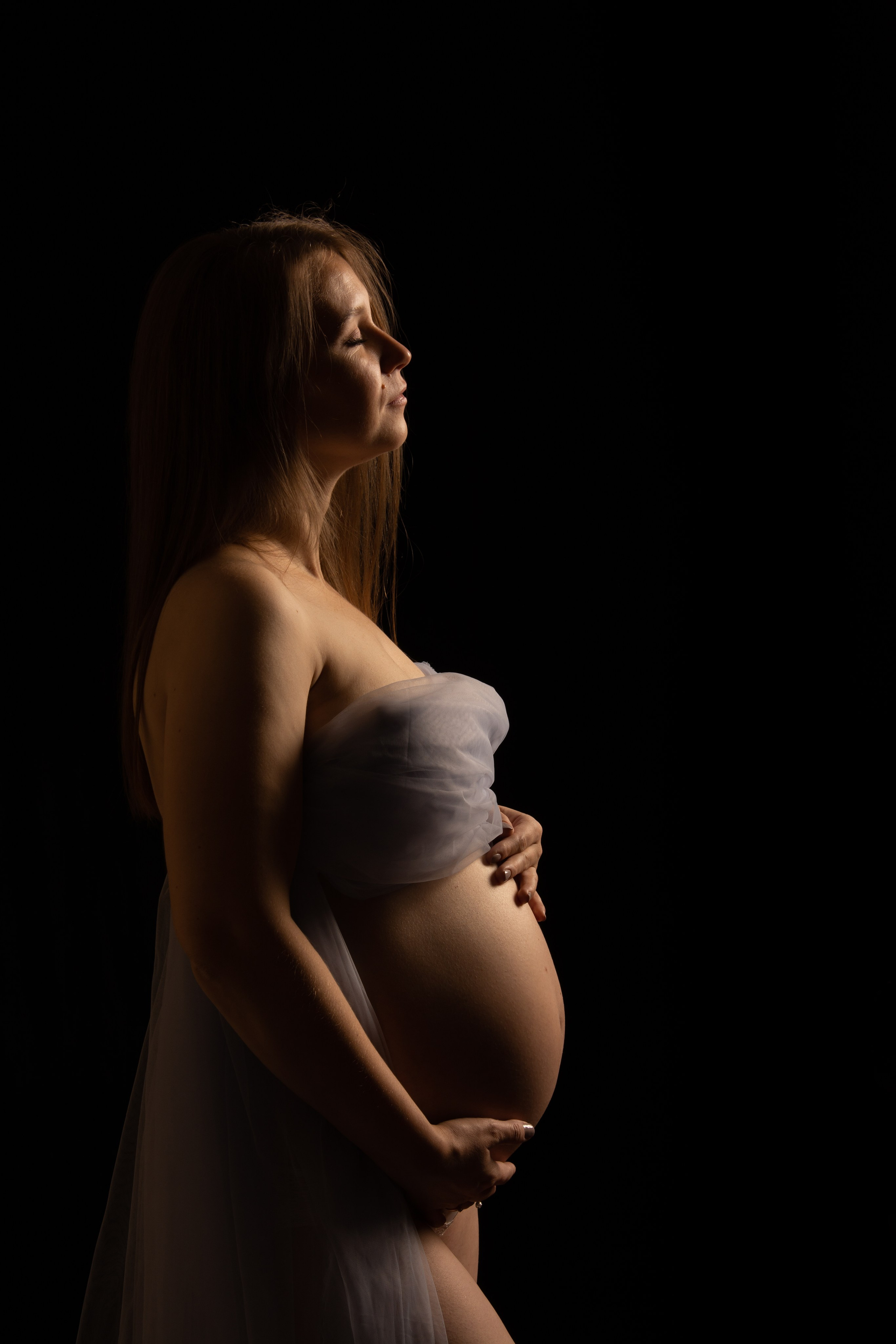 В темном ключе. Фотосессия беременности — Крылова Натали — Москва