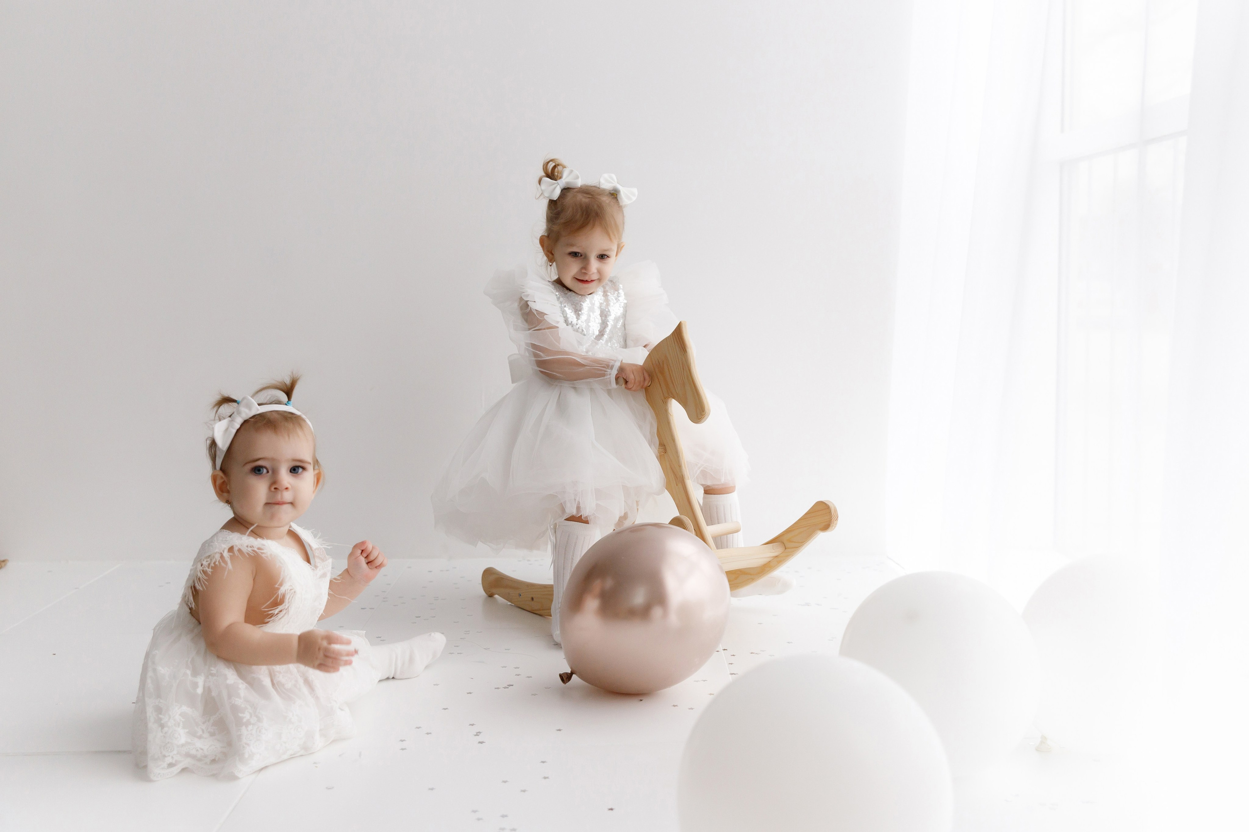 Две сестрички. Фотограф новорожденных Славянск-на-Кубани Куцевольская Екатерина