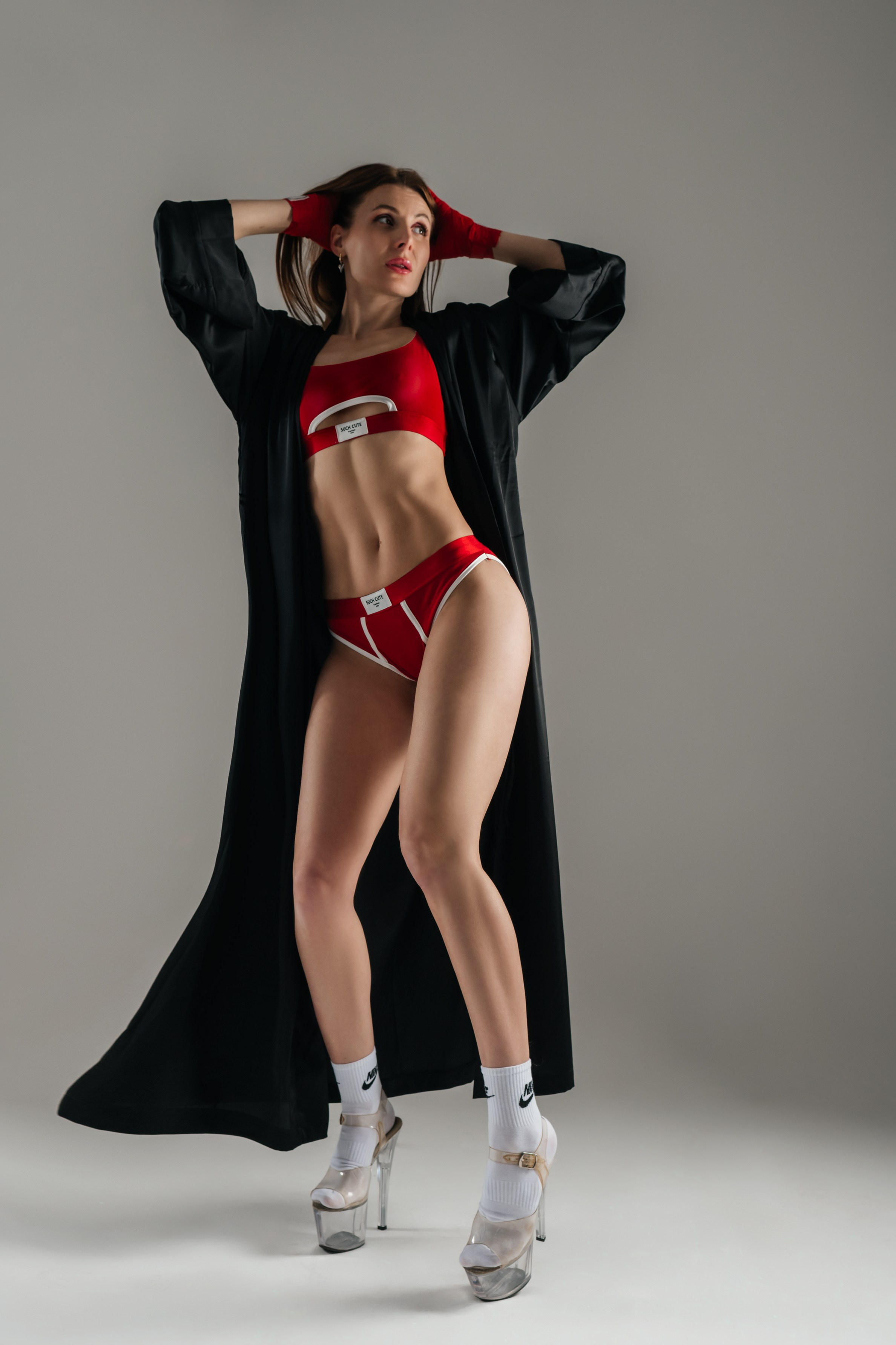 Опасная леди в перчатках. Belichev45foto.ru