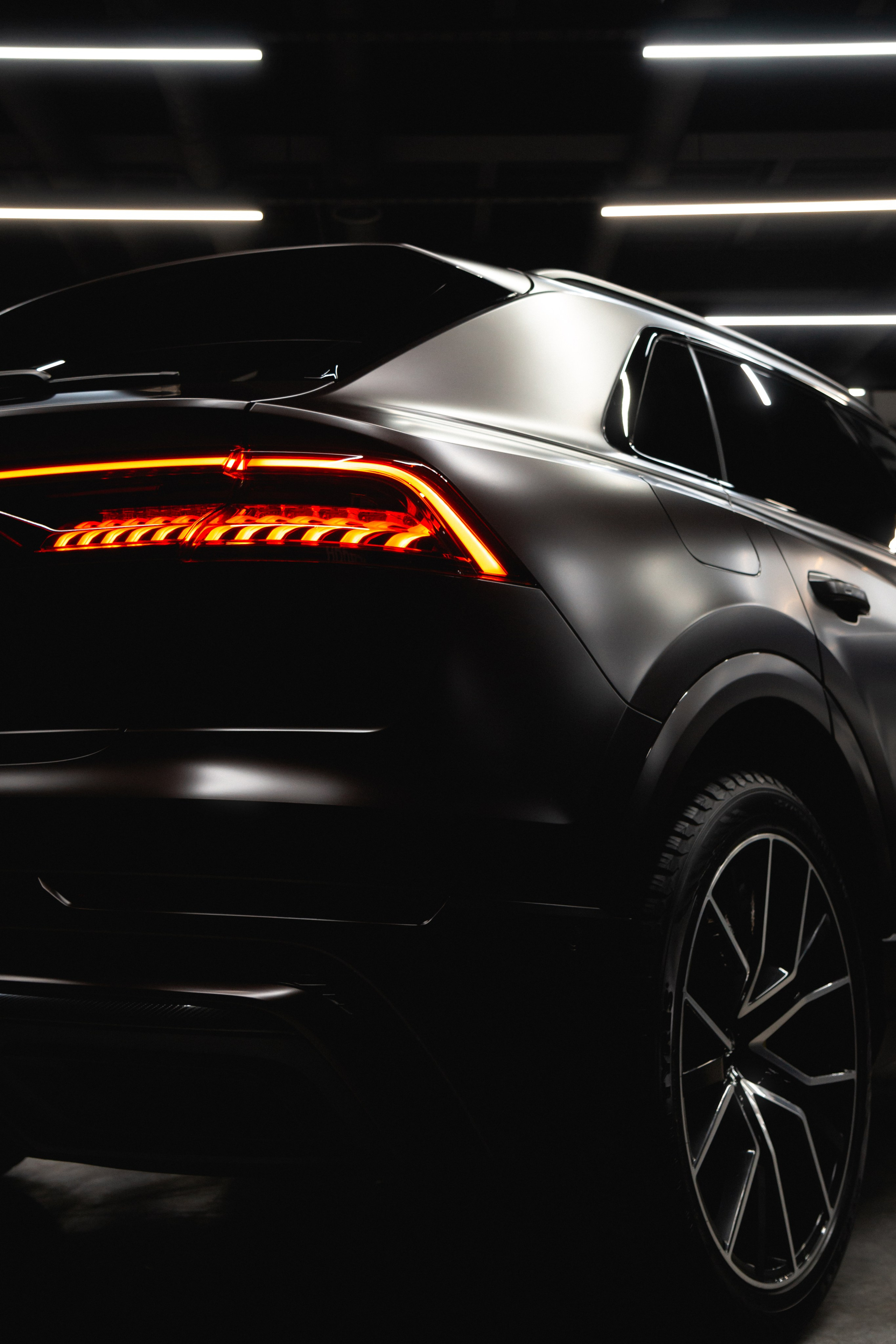 Audi Q8 matte. Автомобильный фотограф и видеограф в Новосибирске|Александра Косухина