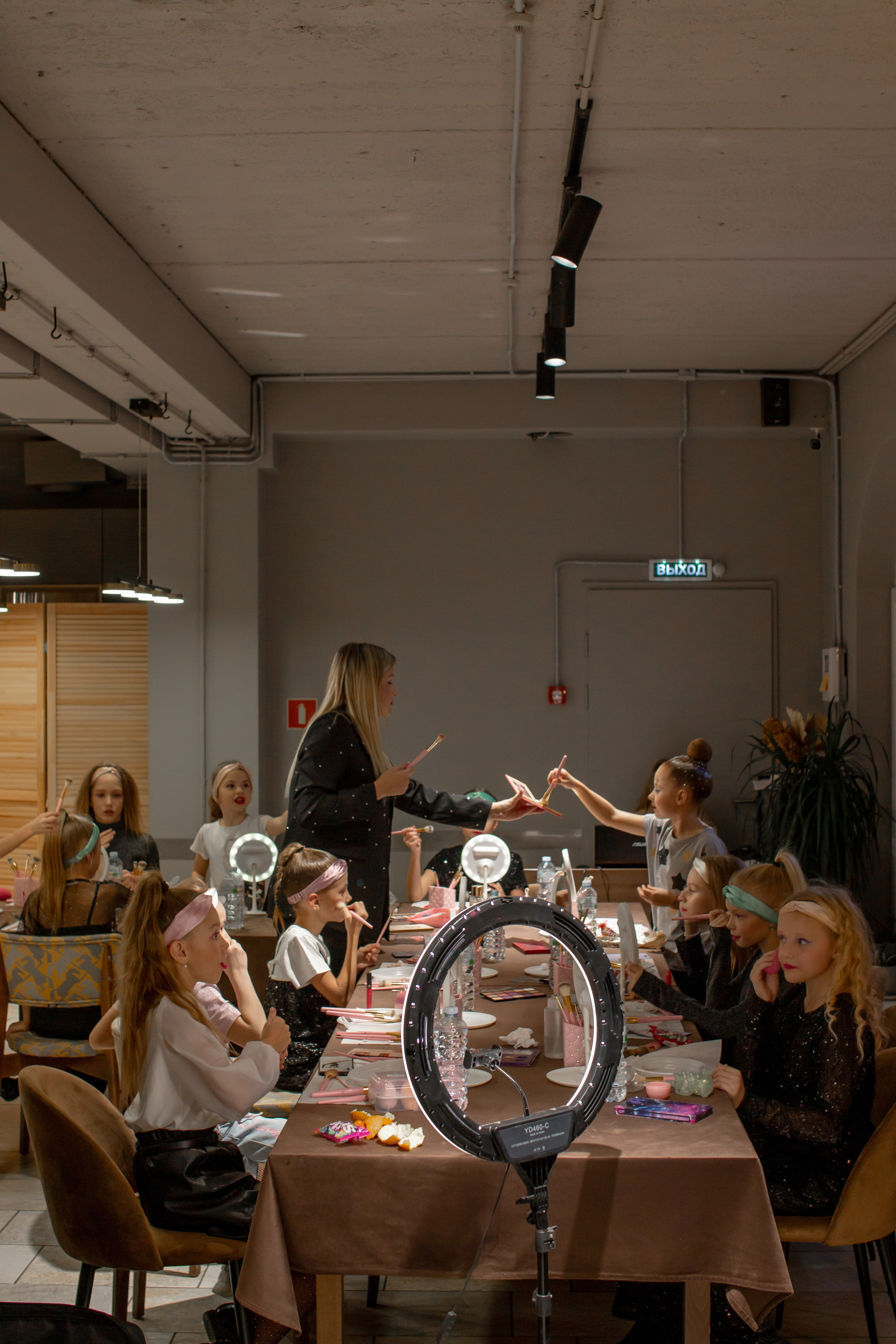 Beauty-девичник в пространстве «Какие Люди», г. Калининград. Женский и семейный фотограф в Калининграде Надежда Подлипинская