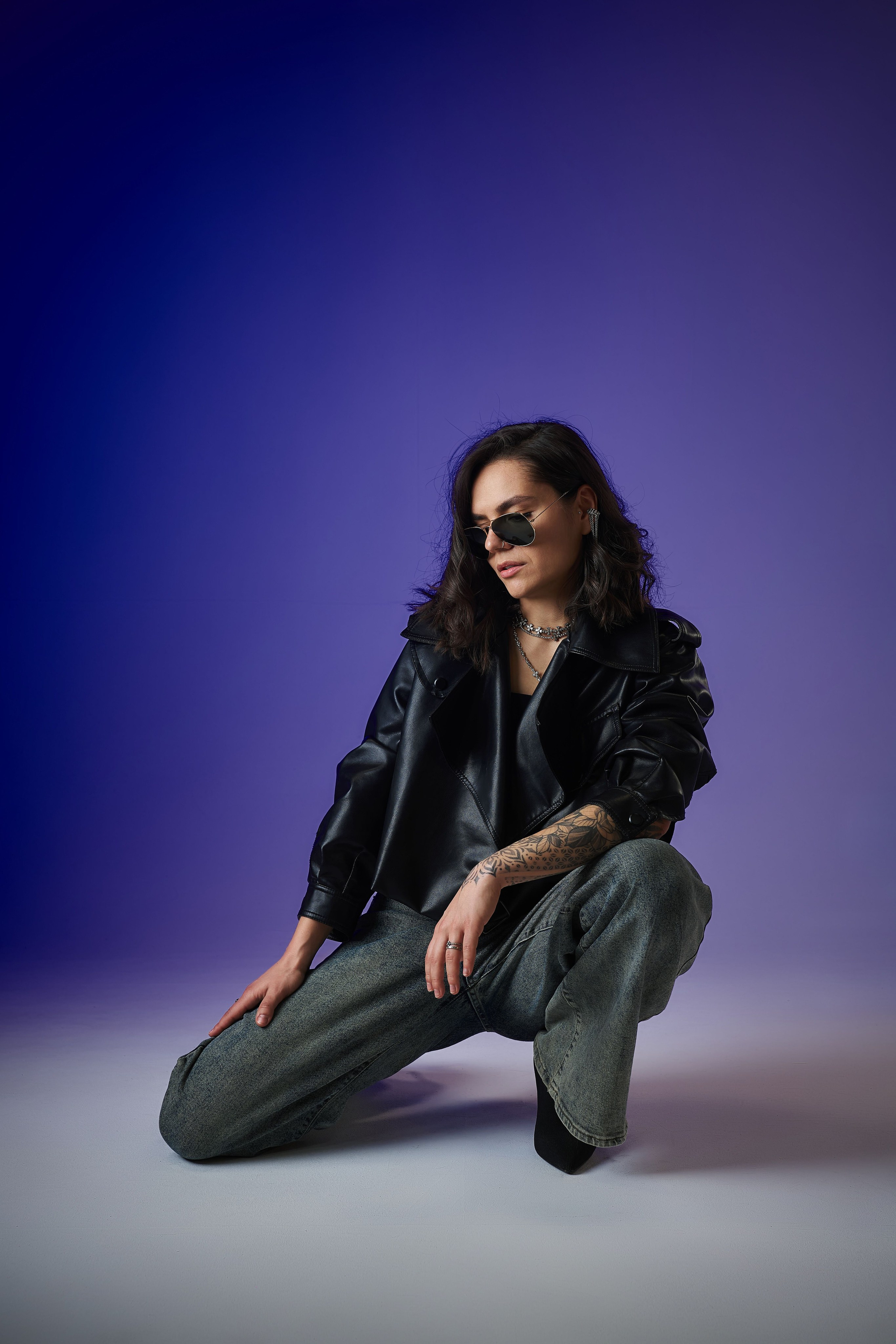 Фотосессия в студии по отличной цене. Студийный фотограф Евгений Опарин