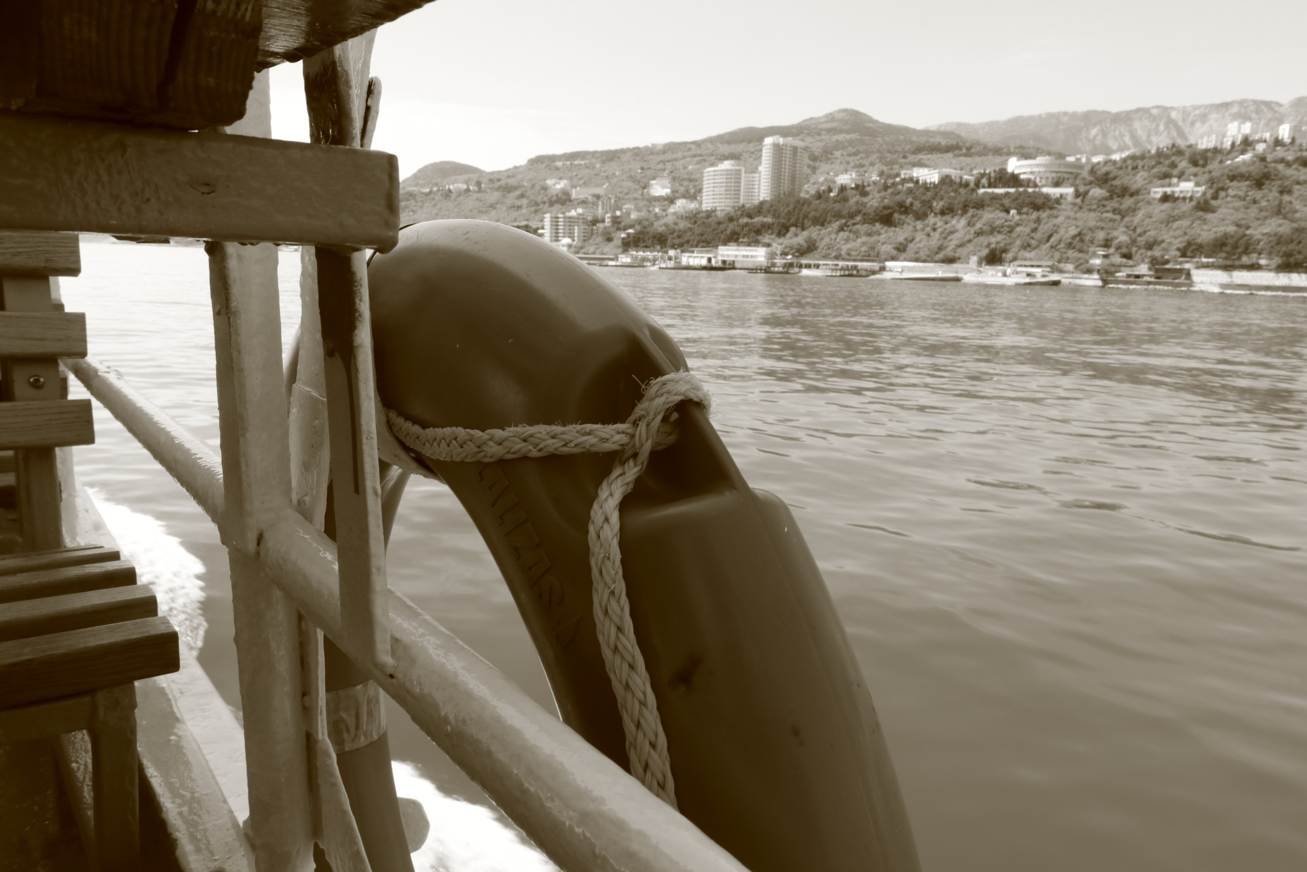 Крым. ЮБК (Севастополь, Кастрополь, Ялта). Май 2023. Путешественник-фотограф из Санкт-Петербурга Татьяна Свистулина