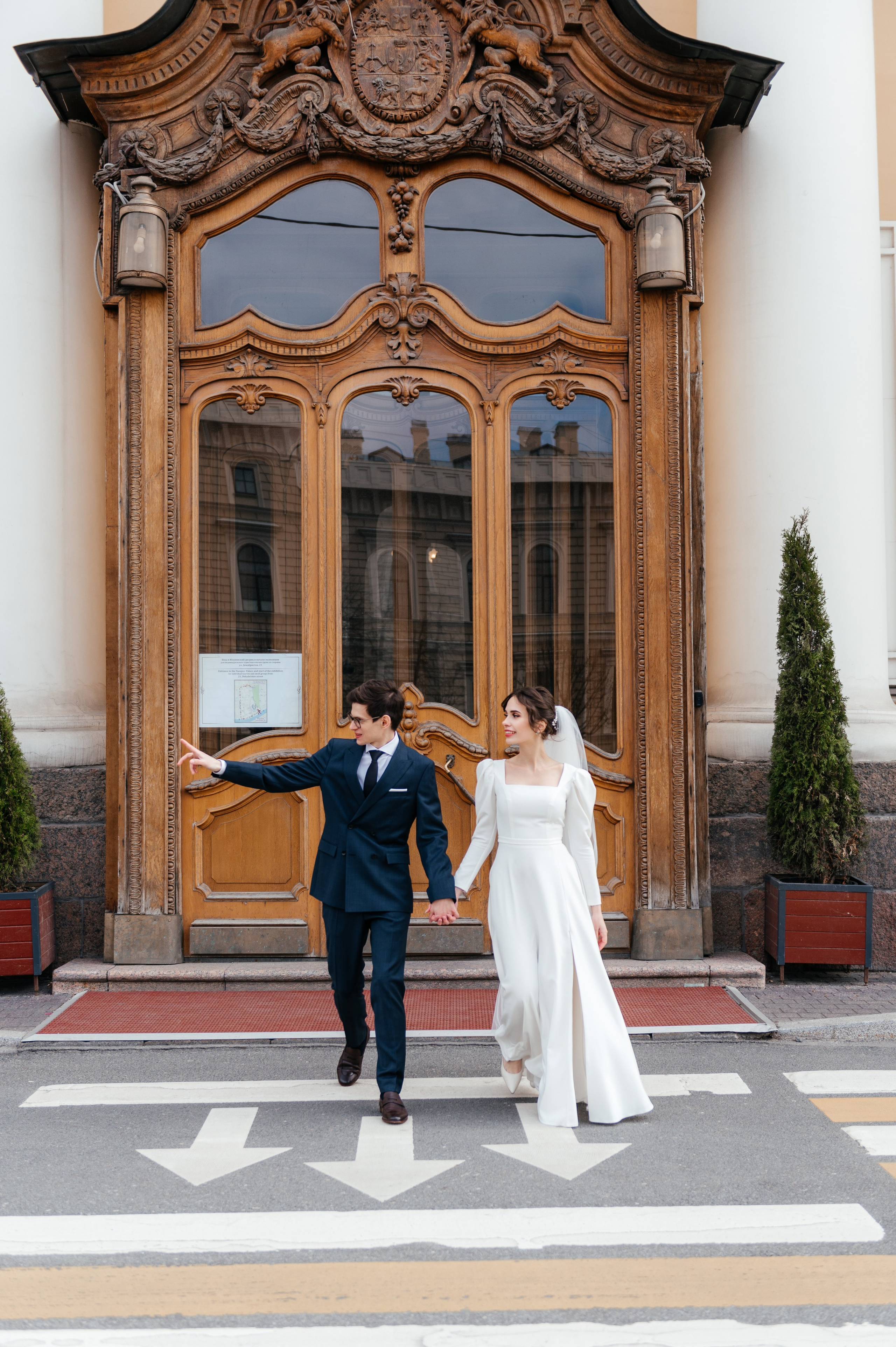 Свадебная фотосессия Артема и Саши в Санкт-Петербурге. Свадебный и индивидуальный фотограф Никита Роут | Москва
