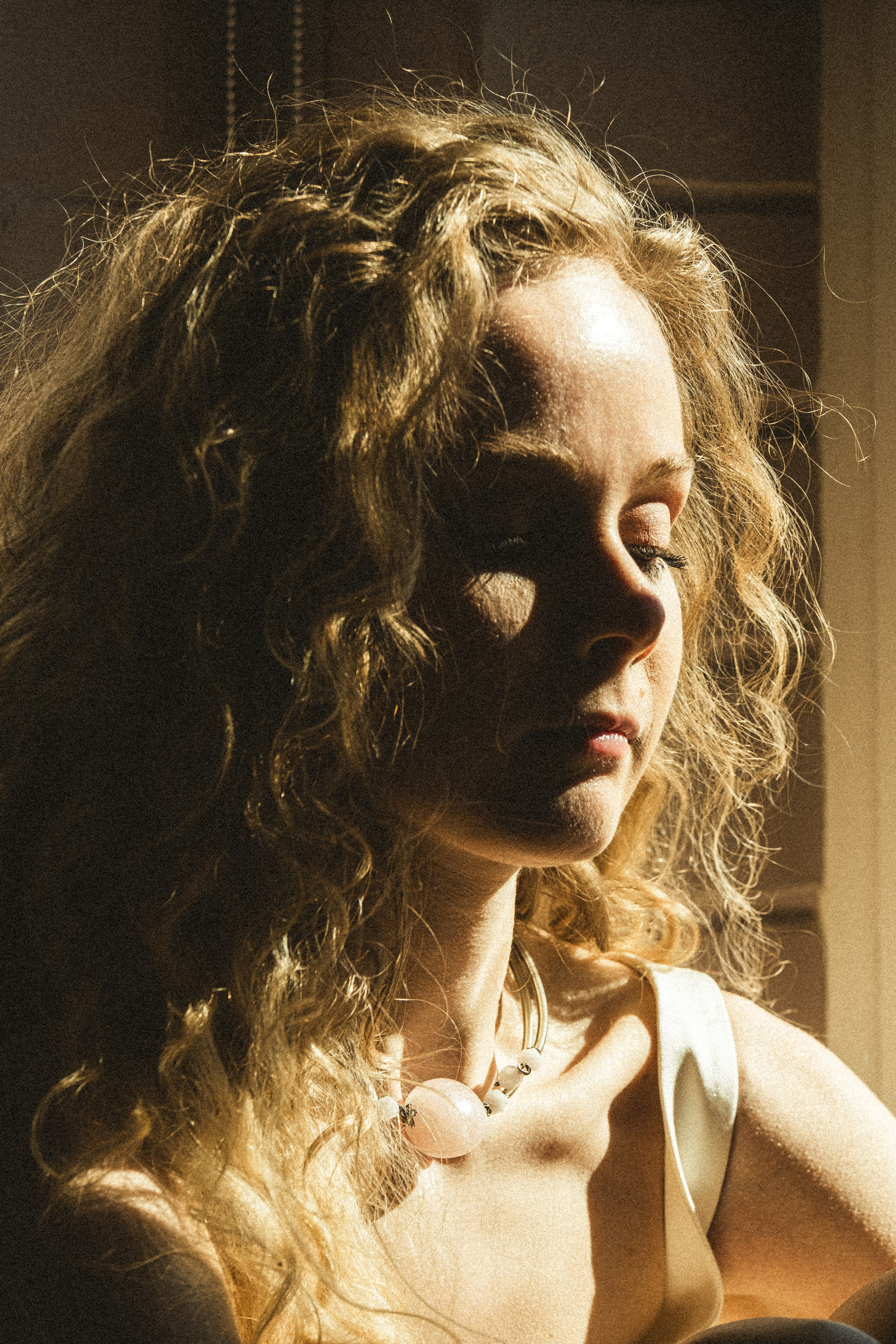 СВАДЕБНАЯ ПРОГУЛКА ПО ПЕТРОГРАДКЕ ВЕСНОЙ. СВАДЕБНАЯ ФОТОСЕССИИЯ НА ПЕТРОГРАДКЕ. Профессиональный фотограф, Санкт-Петербург — Виктория Богомолова