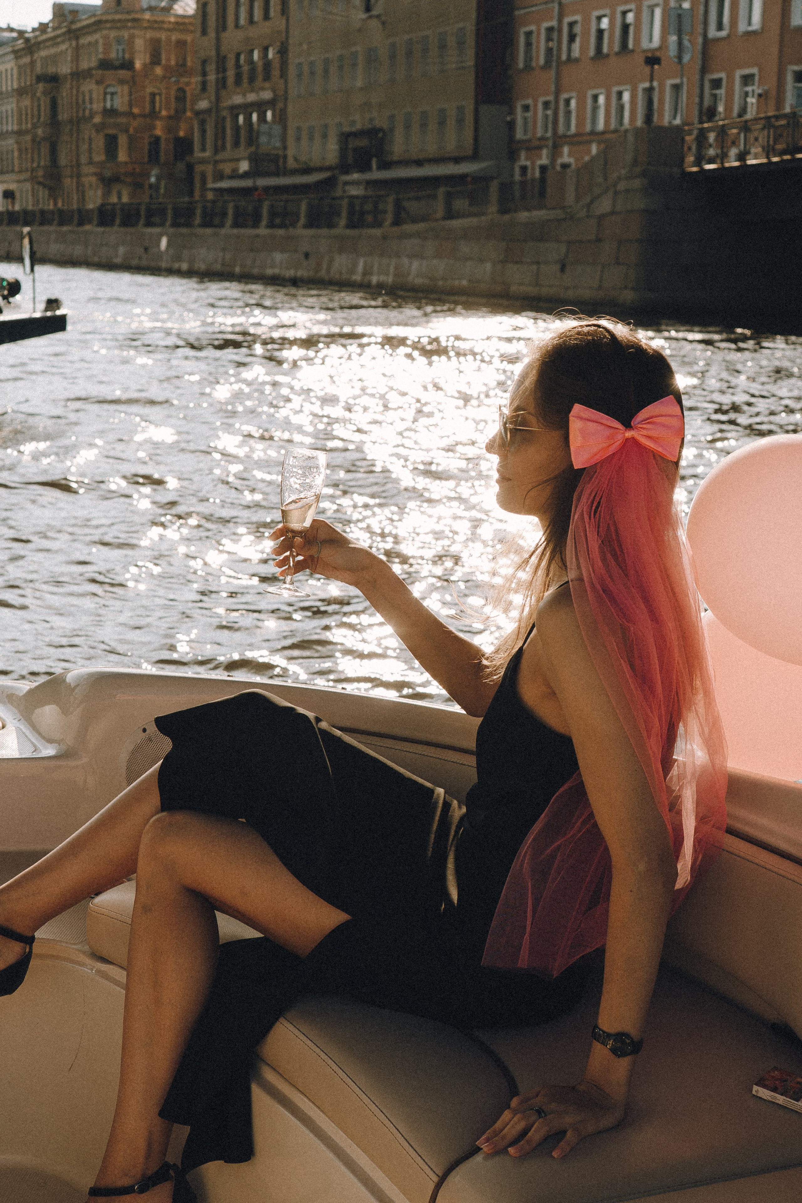 ДЕВИЧНИК НА КАТЕРЕ. Профессиональный фотограф, Санкт-Петербург — Виктория Богомолова