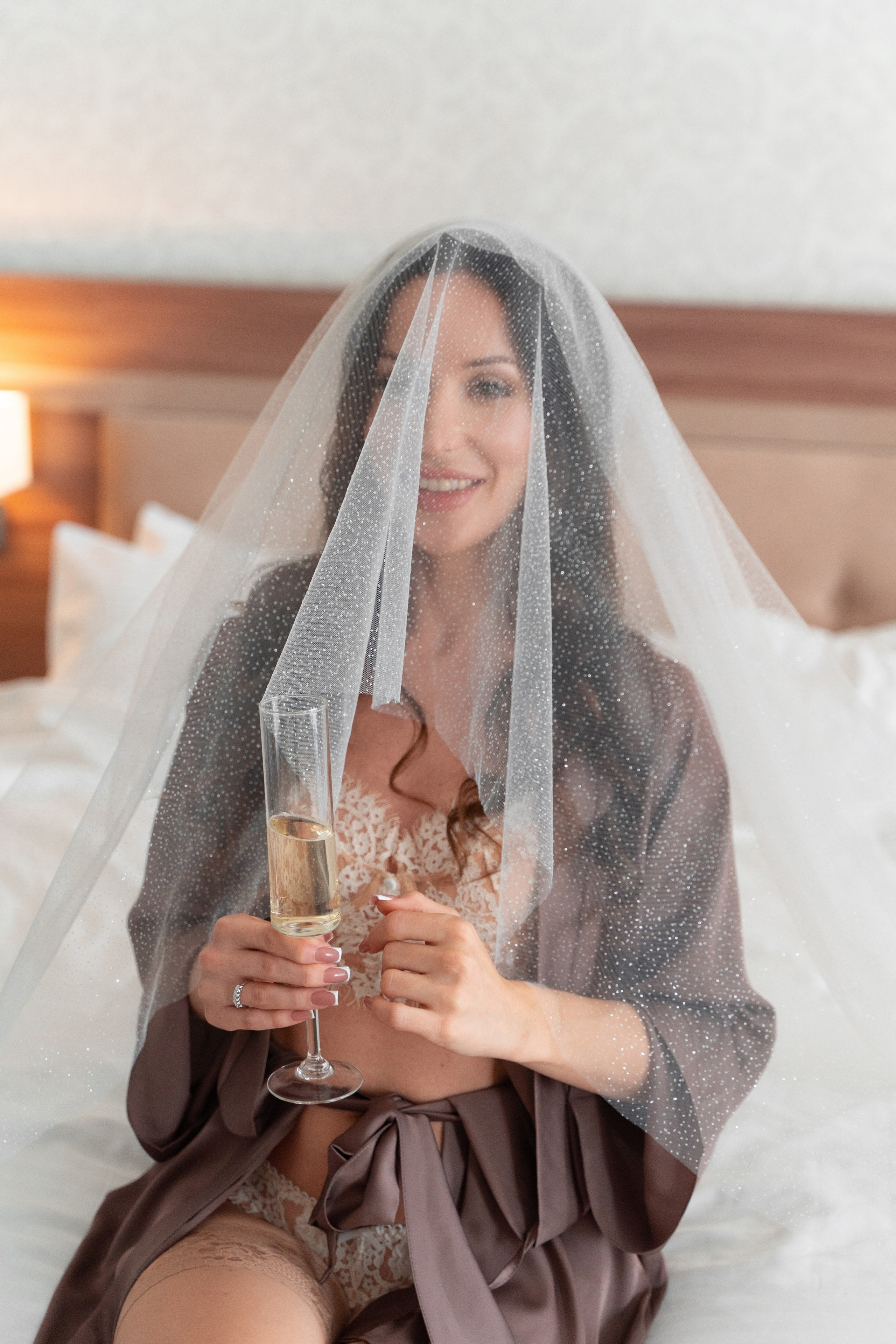 12 часов любви в кадрах. Свадебный и семейный фотограф в Севастополе и в Крыму