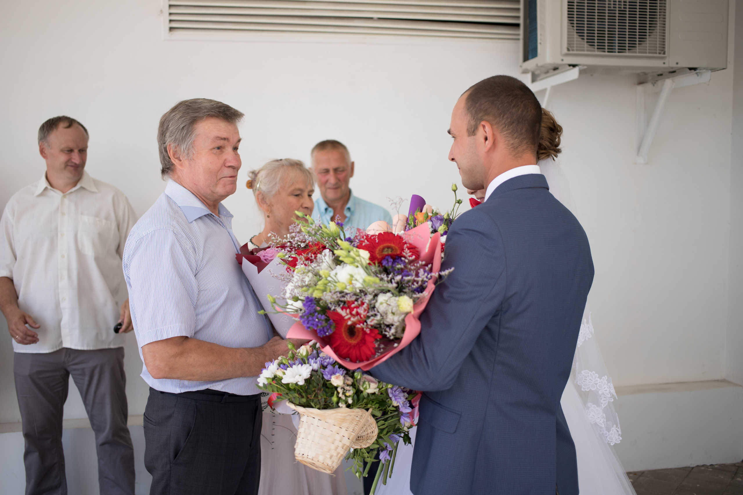 Свадьба Олега и Анастасии. Морские свадебные снимки в Курчатове. Семейный и свадебный фотограф в Курске Юлия Годунова
