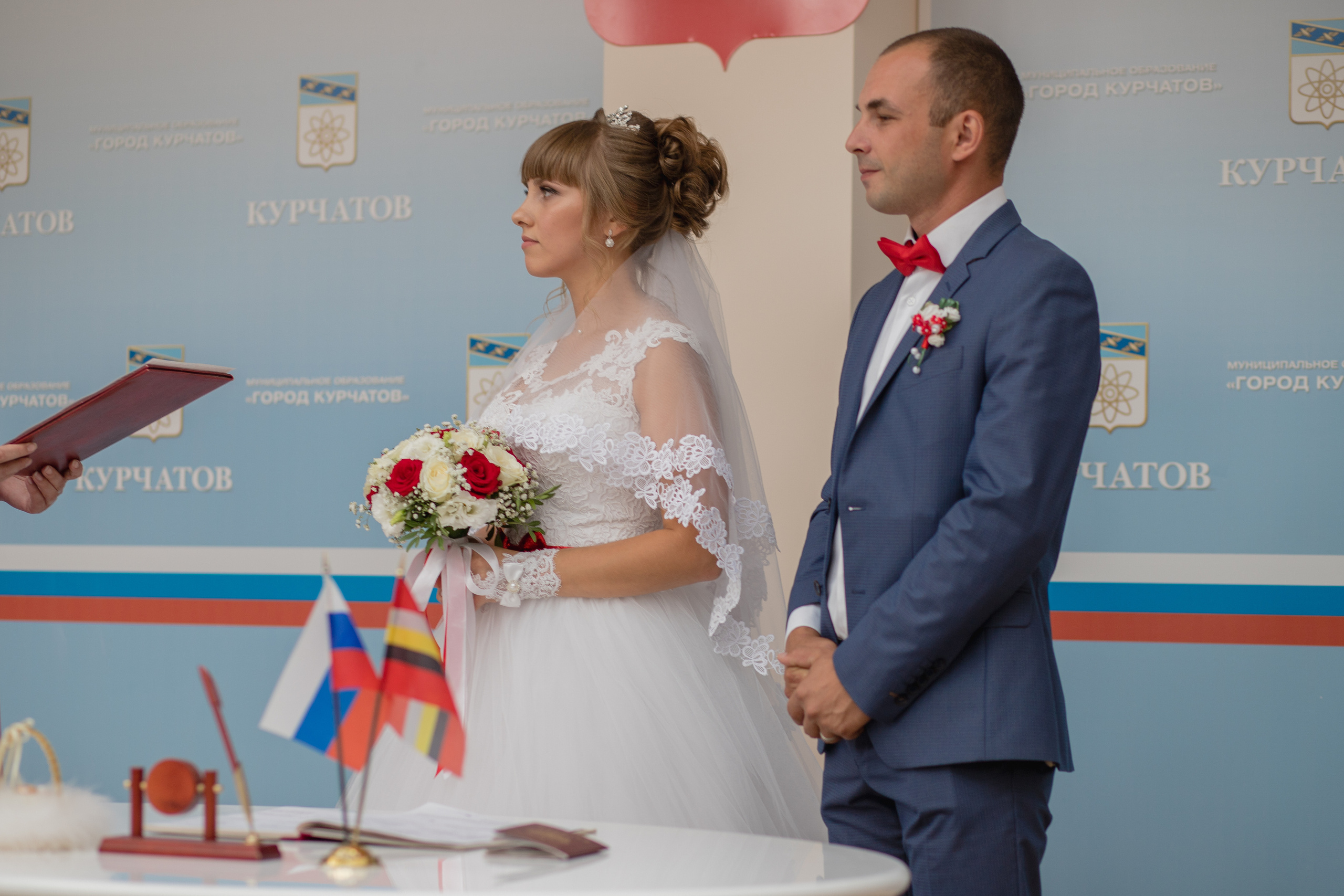 Свадьба Олега и Анастасии. Морские свадебные снимки в Курчатове. Семейный и свадебный фотограф в Курске Юлия Годунова