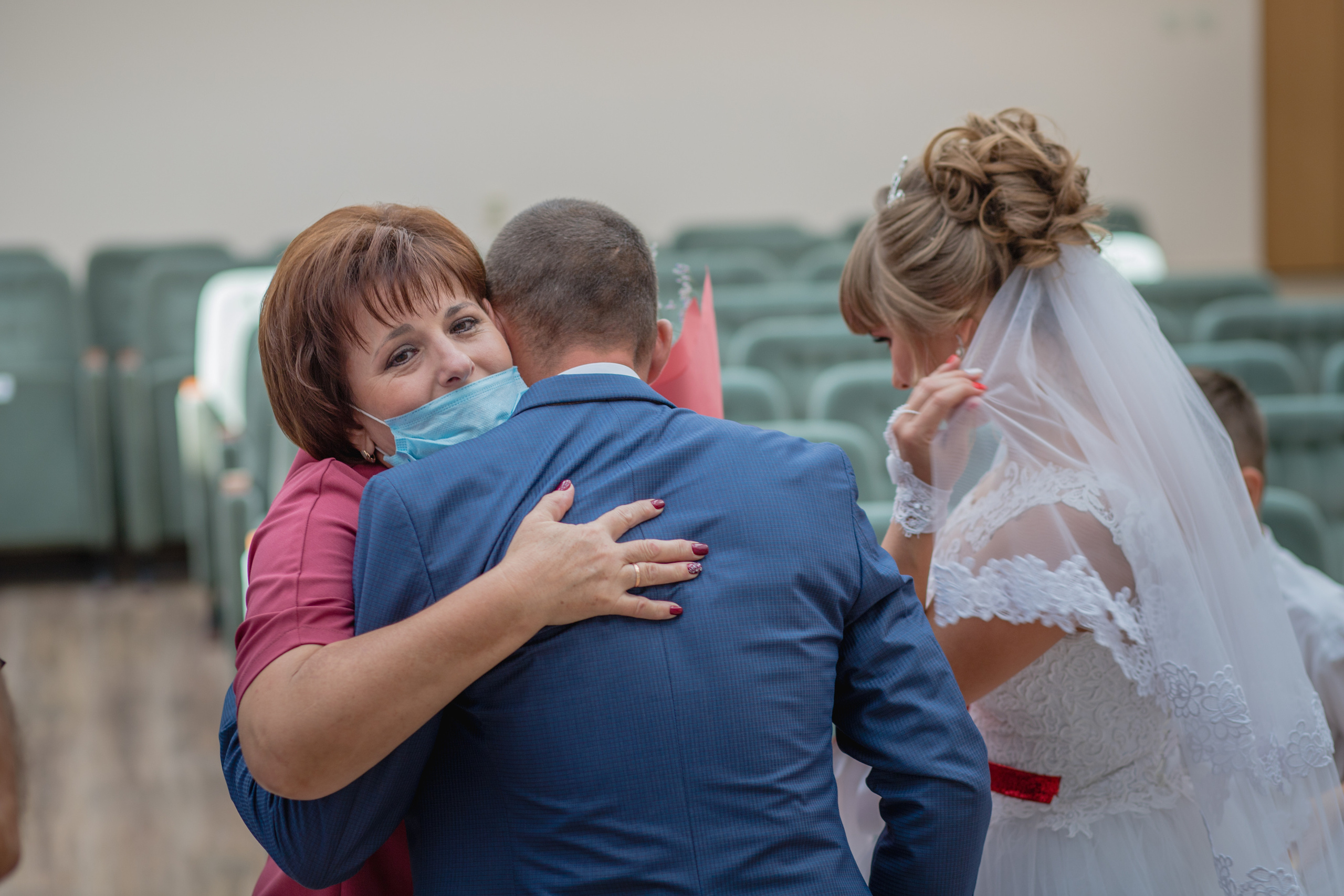 Свадьба Олега и Анастасии. Морские свадебные снимки в Курчатове. Семейный и свадебный фотограф в Курске Юлия Годунова