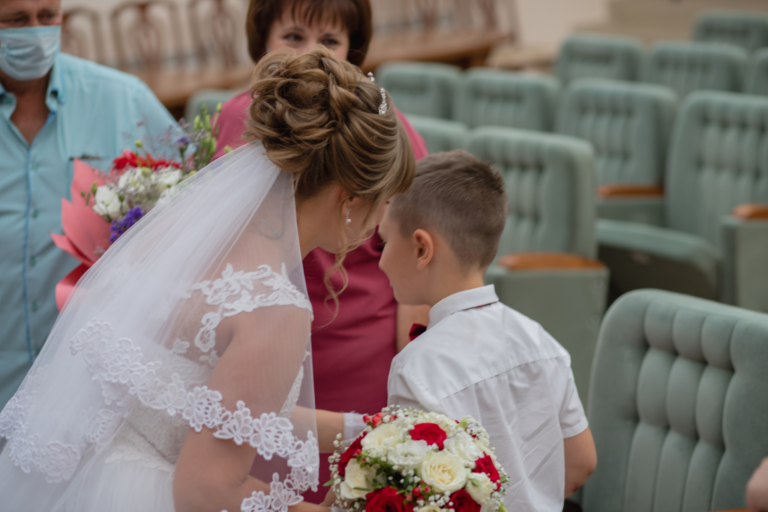 Свадьба Олега и Анастасии. Морские свадебные снимки в Курчатове. Семейный и свадебный фотограф в Курске Юлия Годунова