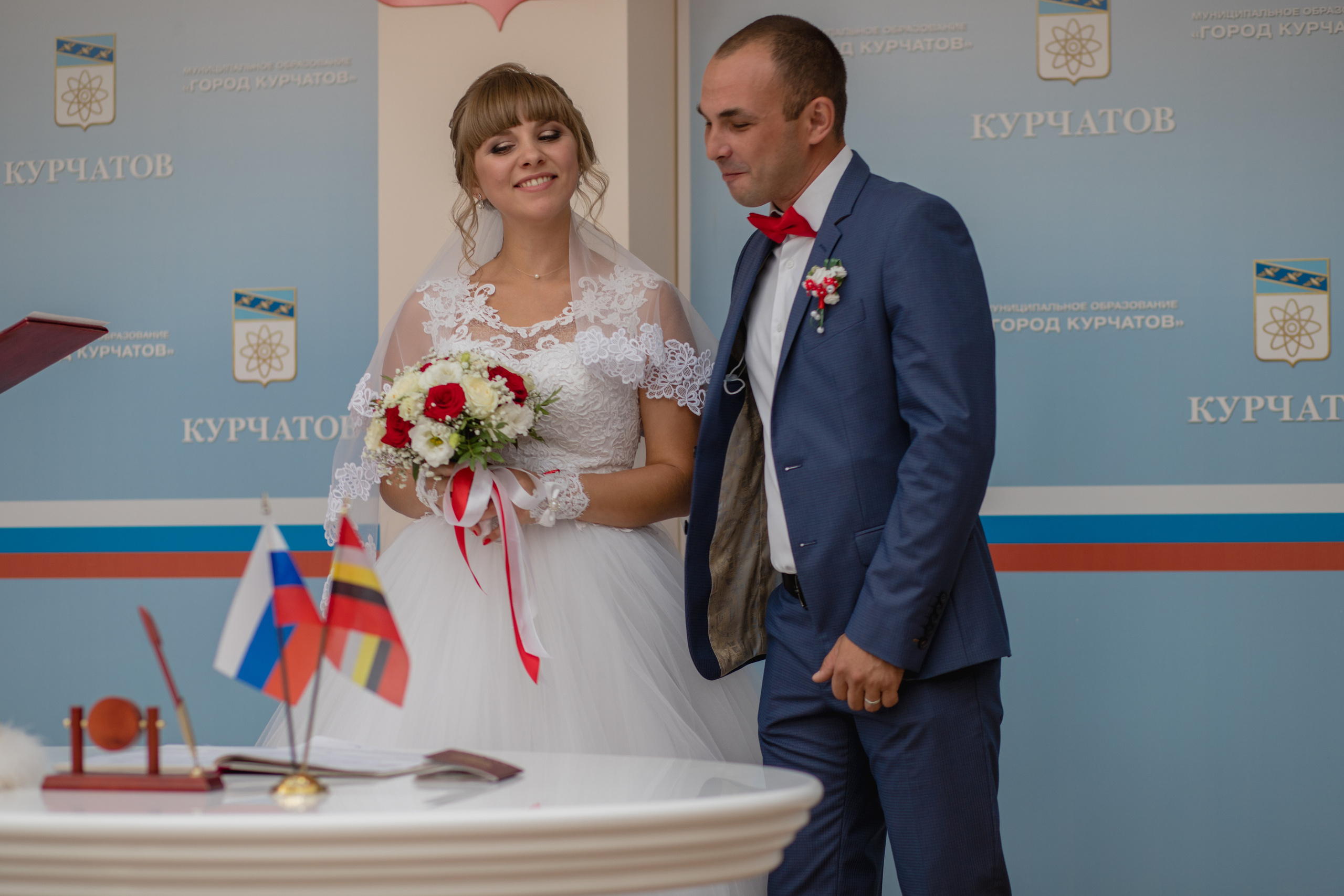 Свадьба Олега и Анастасии. Морские свадебные снимки в Курчатове. Семейный и свадебный фотограф в Курске Юлия Годунова