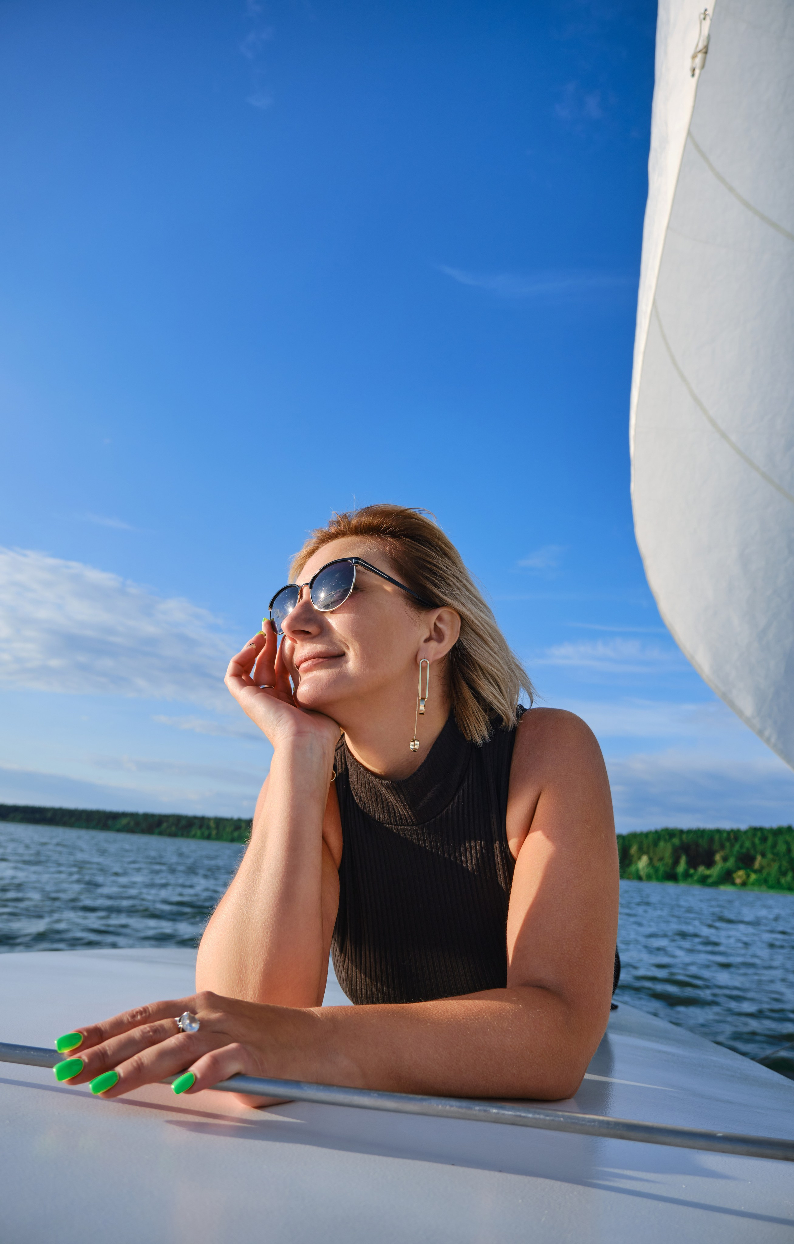 Наталья на яхте. Ася Ложкина фотограф Ижевск