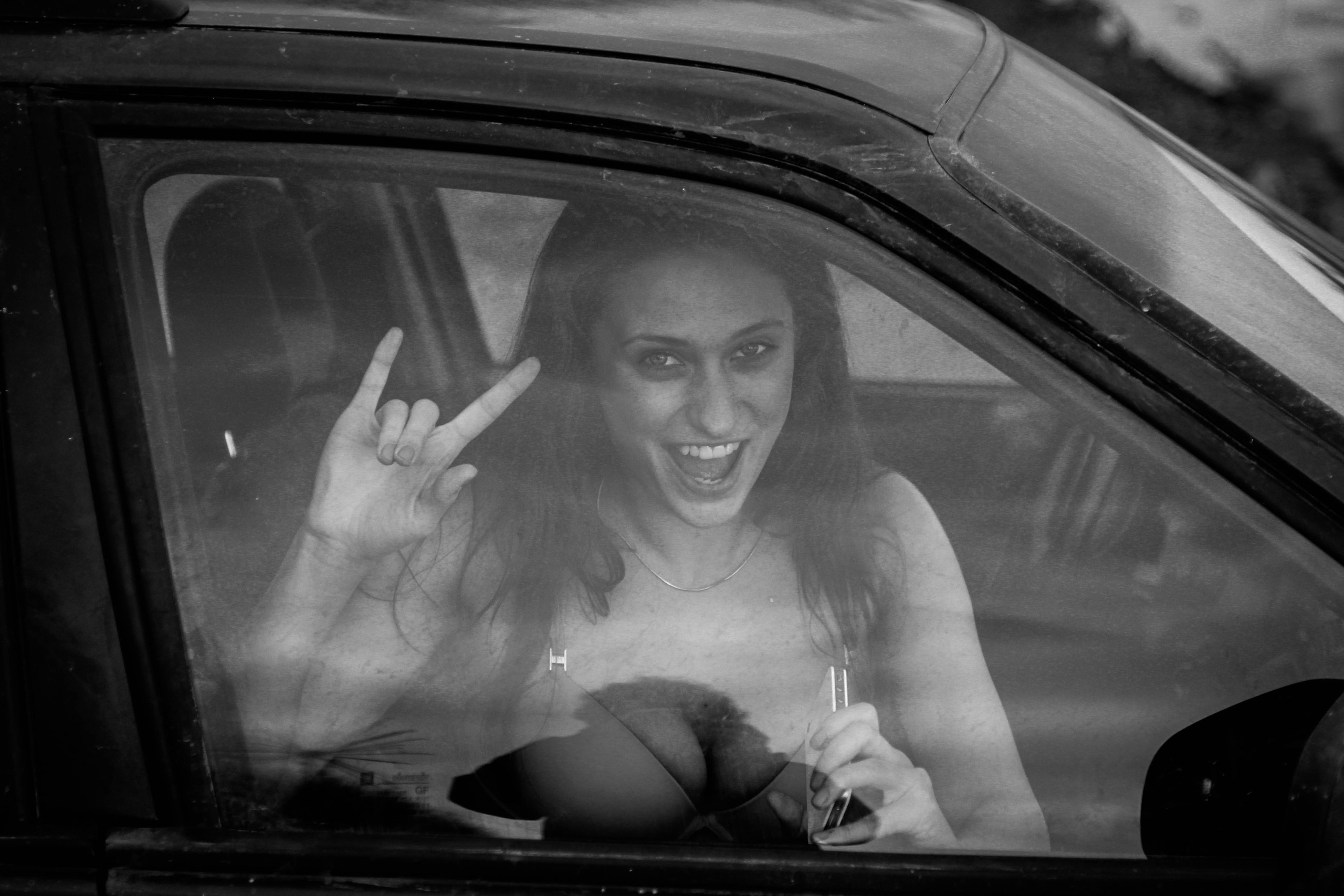 2013. Стрит-фотография, полная абсурда, идиотизма и красоты