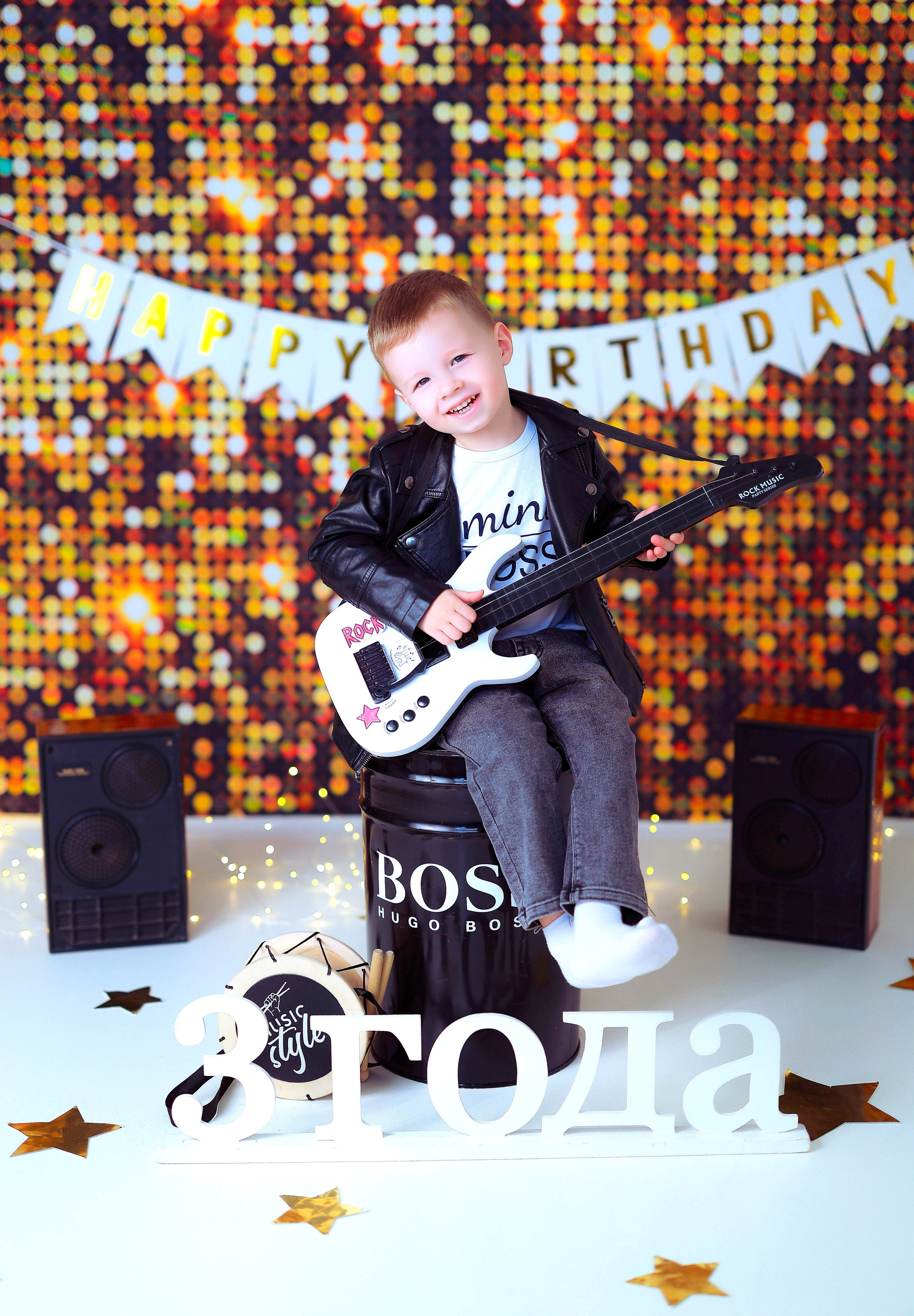 Мальчишки Антураж