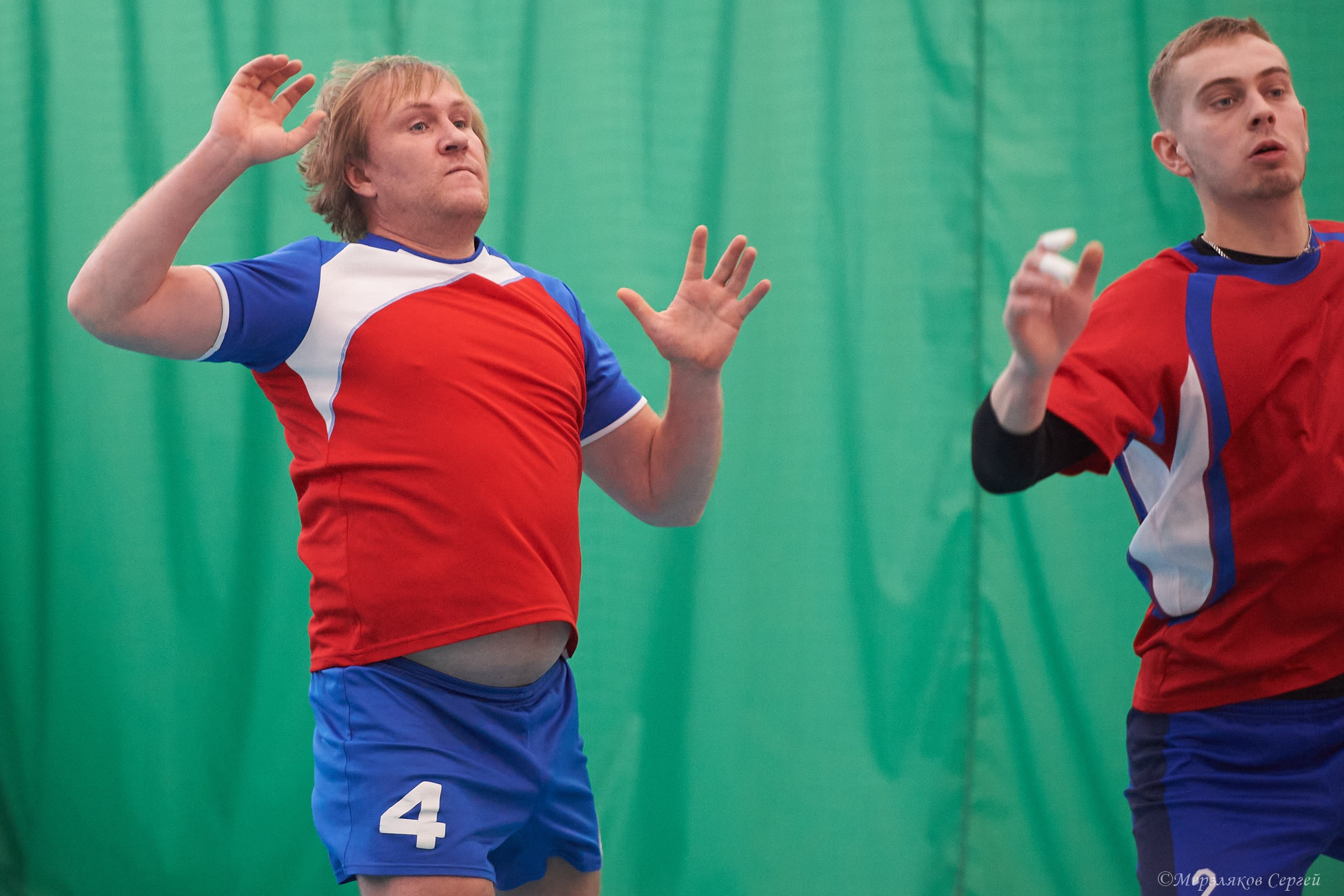 Новогодний волейбольный турнир. Ижевск. 16.12.23. Спортивный репортажный фотограф в Ижевске Сергей Мерзляков