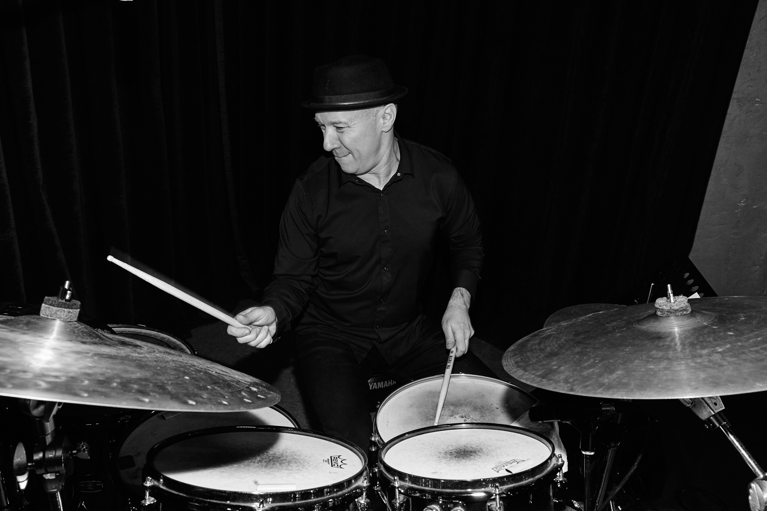 Бэкстейдж для джазовой группы «4 Brothers». Главная