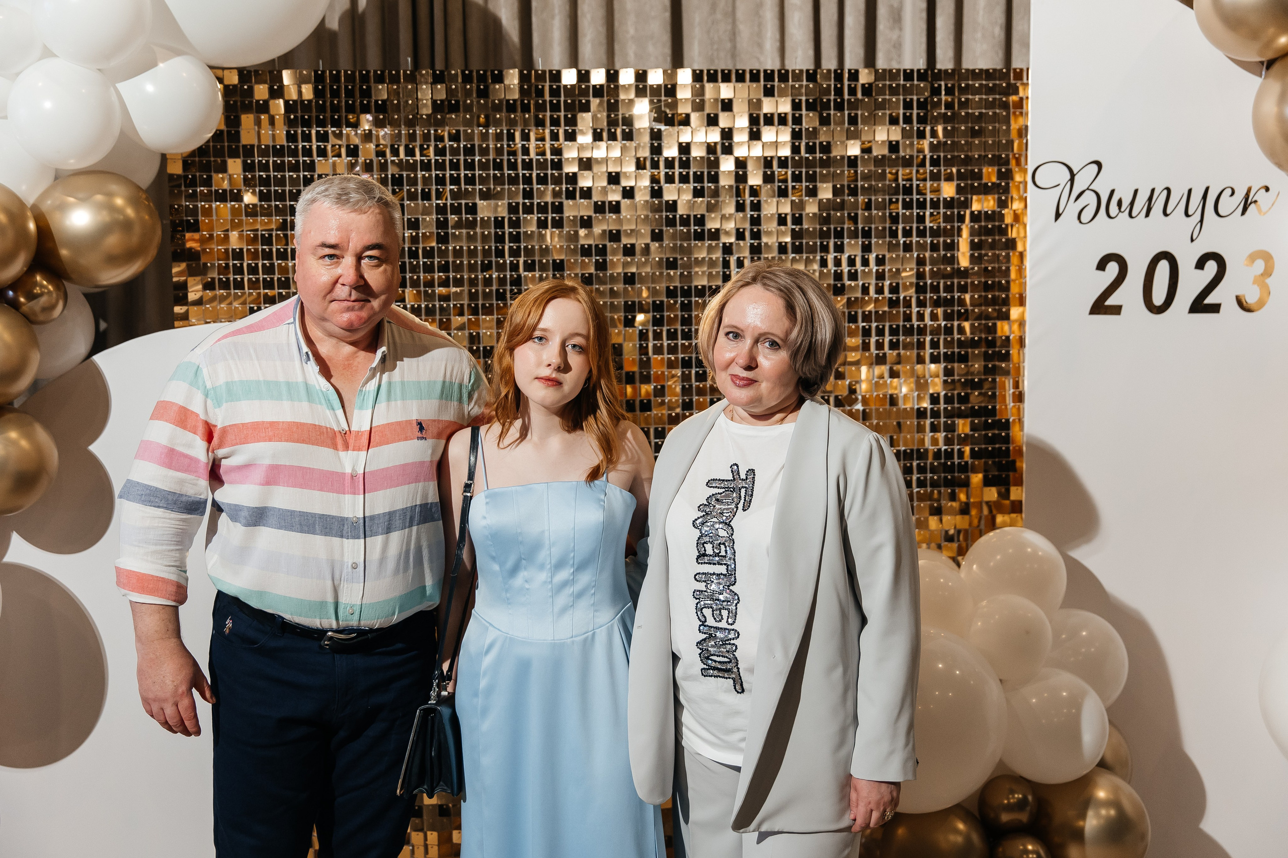 2023-06-23 Выпускной МБОУ СОШ № 10. Фотограф в Красноярске