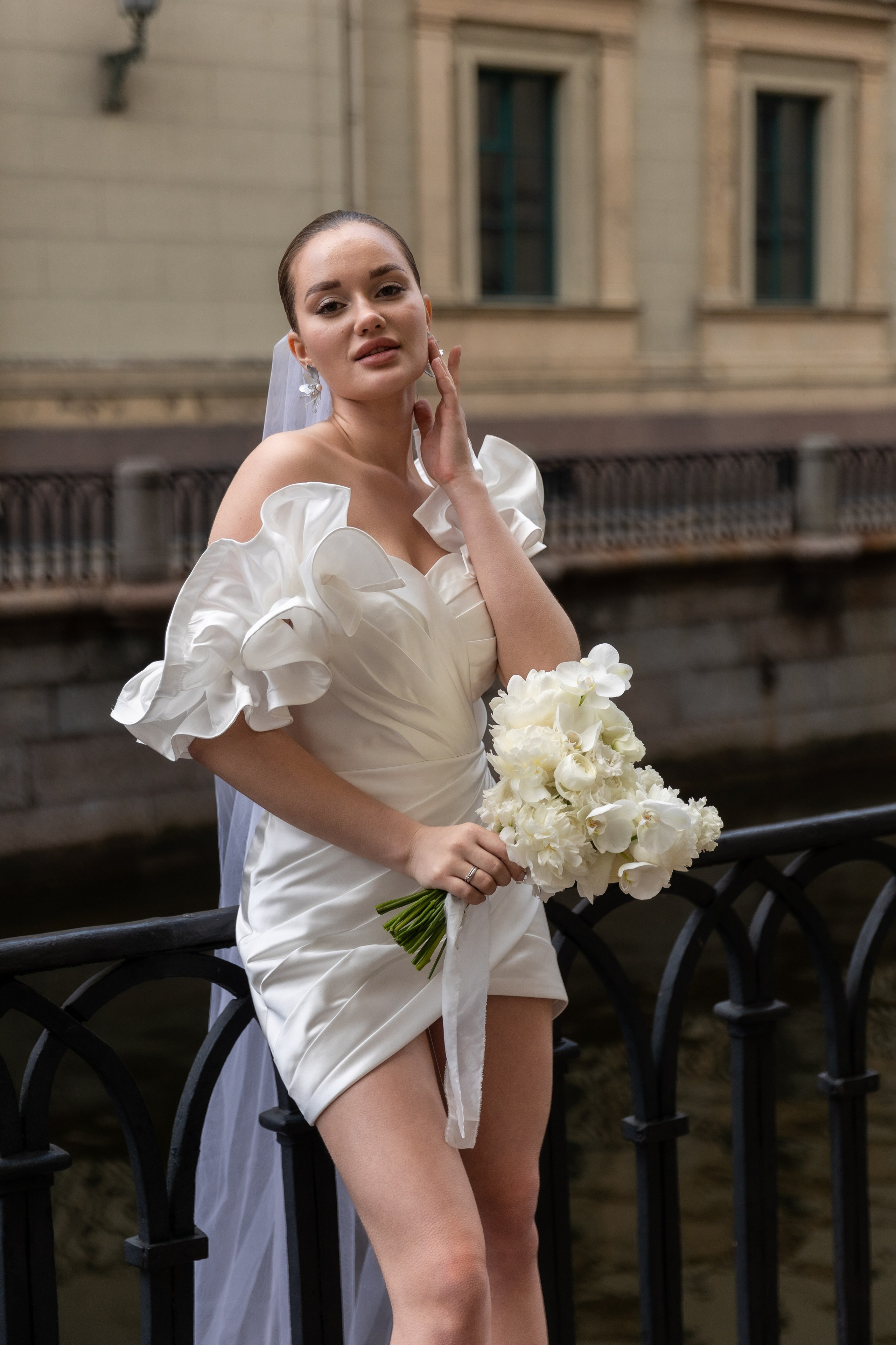 Прогулка в белые ночи. Крис и Лев. Фотограф в Санкт-Петербурге Закута Ольга