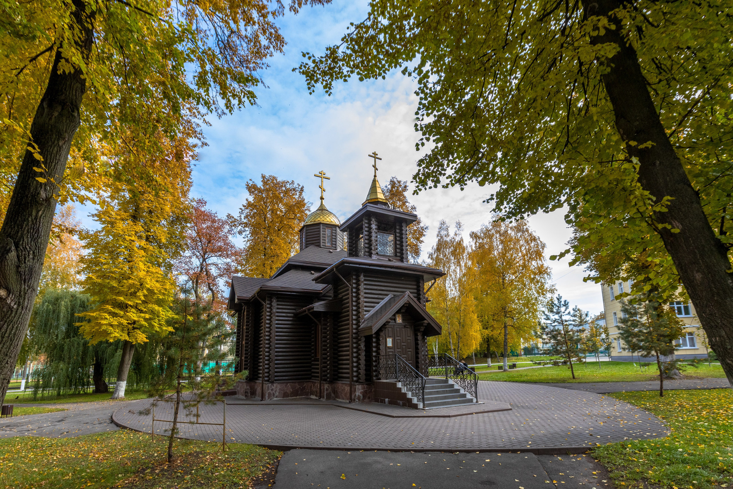 Храм Архистратига Михаила в студгородке ТулГУ. Фотограф в Туле Крупский АнДРей. Фотостудия «КАДР71» в Туле