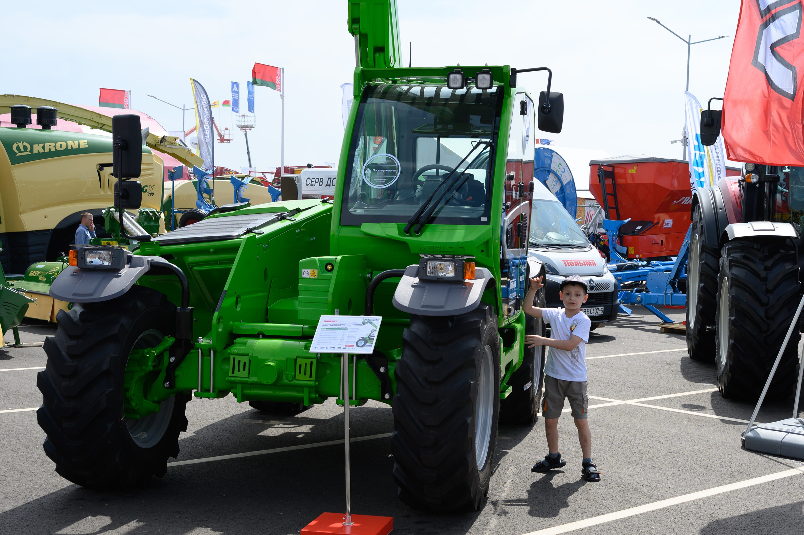 Агровыставка. Фотоуслуги, услуги фотографа, фотографирование важных событий