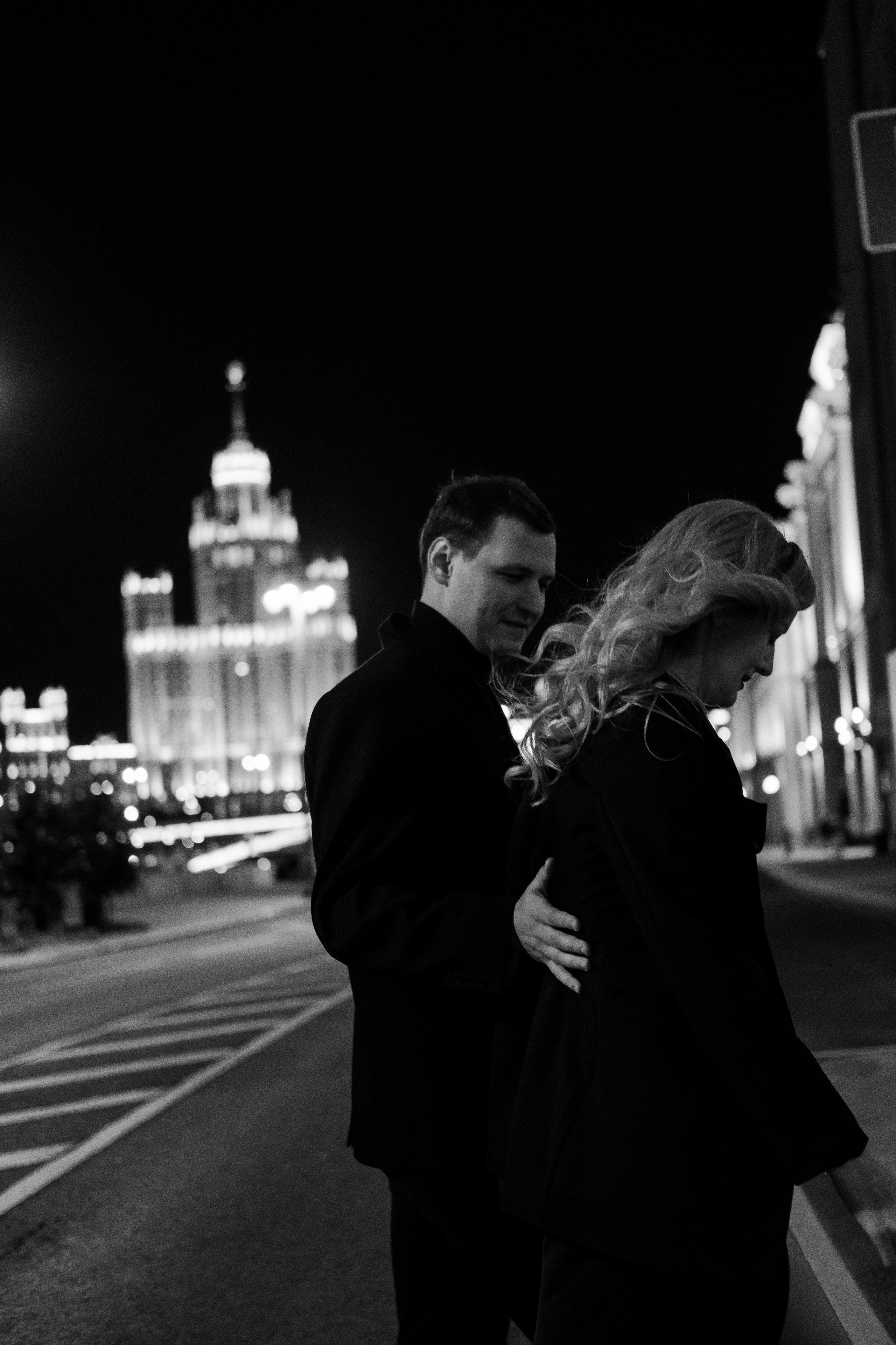 По ночному городу. Свадебный фотограф Александра Тюлякова