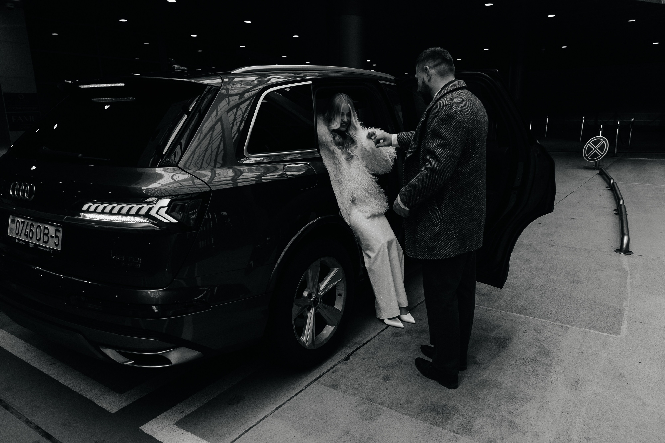 Свадебная фотосессия в отеле Марриот в Минске (Minsk Marriott Hotel). Свадебный фотограф в Минске/Беларуси Сергей Спиридонов