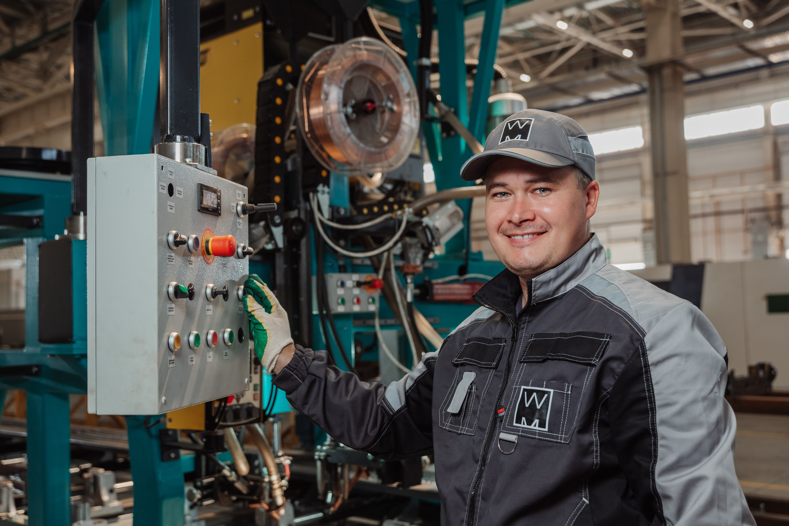 Промышленная и имиджевая съемка. Люксмедиа — это команда фотографов и видеографов. Город Казань. Дамир Сафин