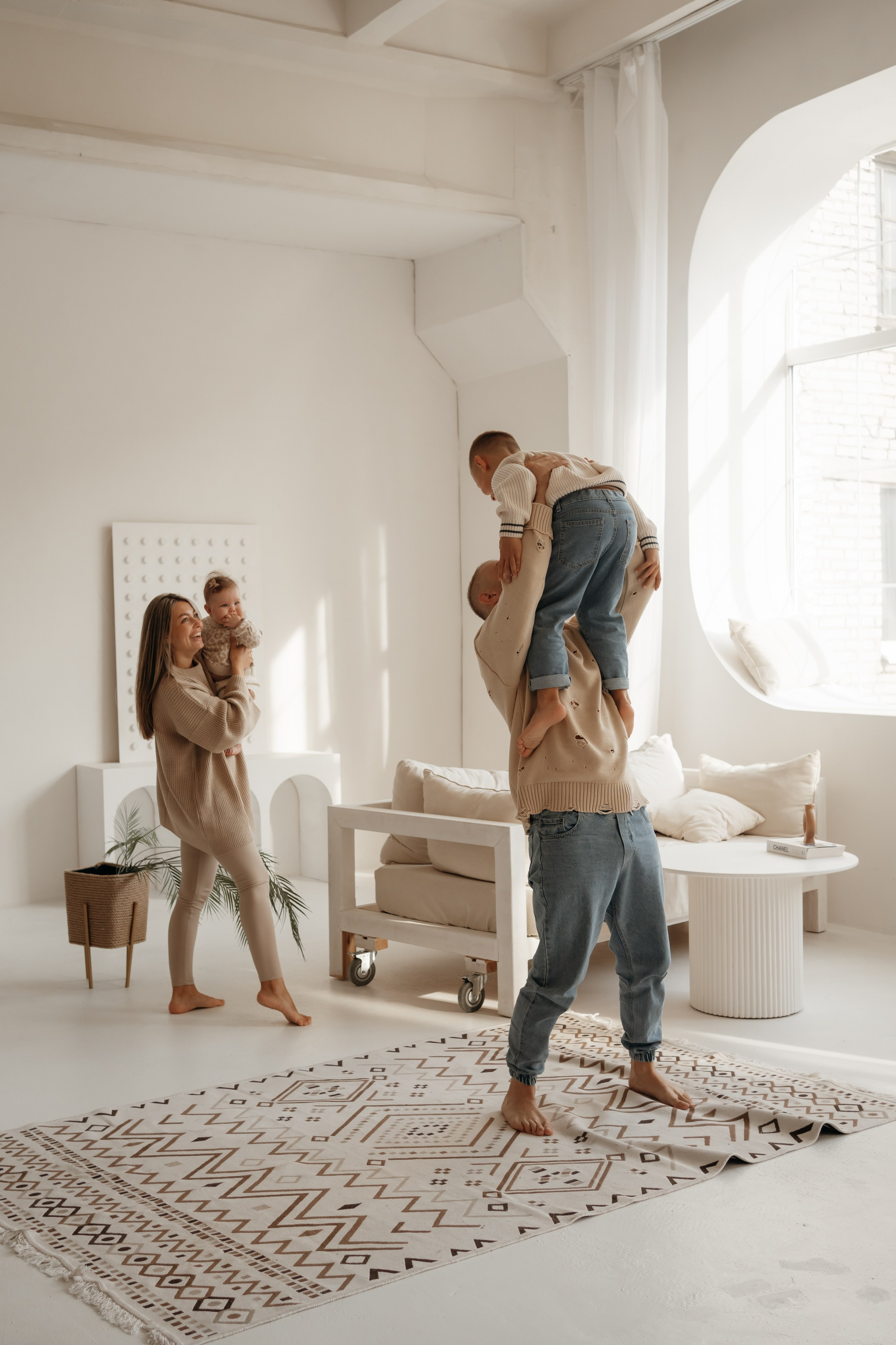 Семейная и детская фотосъемка в студии в Архангельске. Портретный и свадебный фотограф в Архангельске Елизавета Стрекаловская