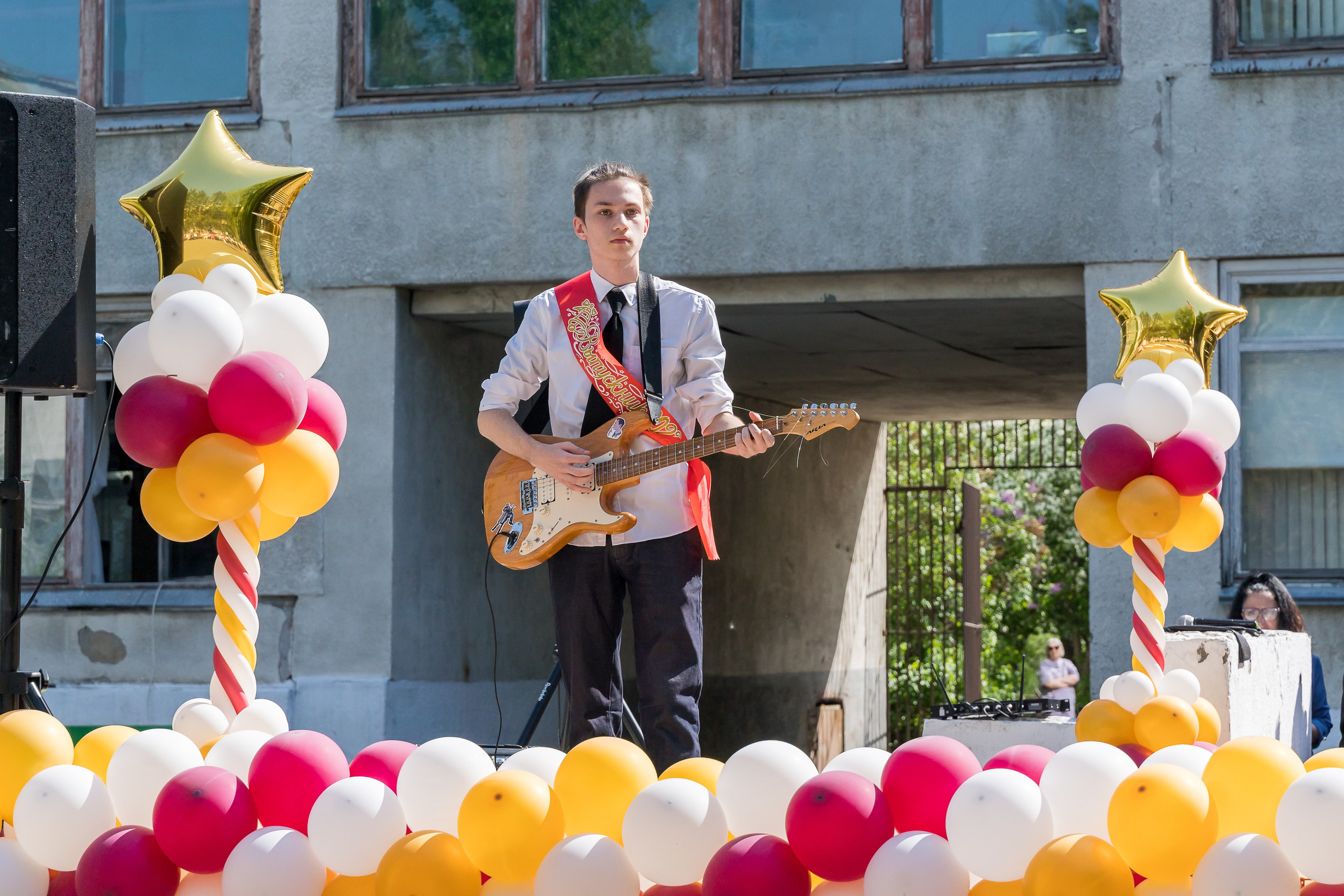 Последний звонок (старшеклассники). Детский и семейный фотограф в городе Омске Ольга Рыбина