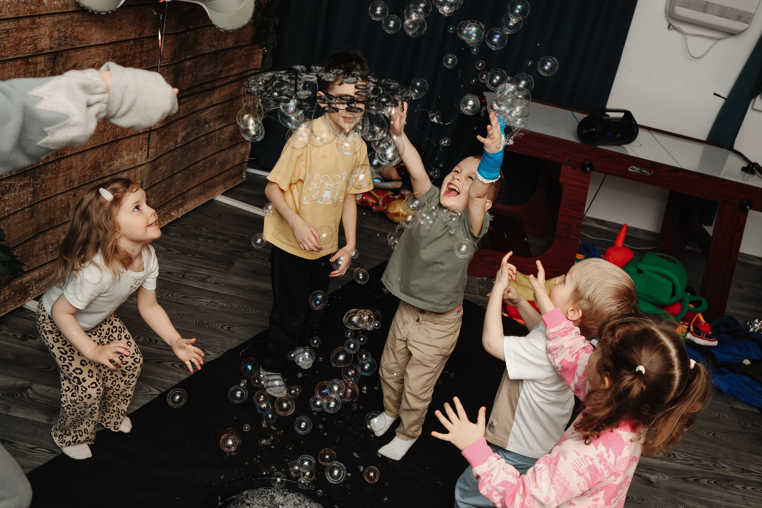 Андрюше 4 годика. Фотограф Новосибирск