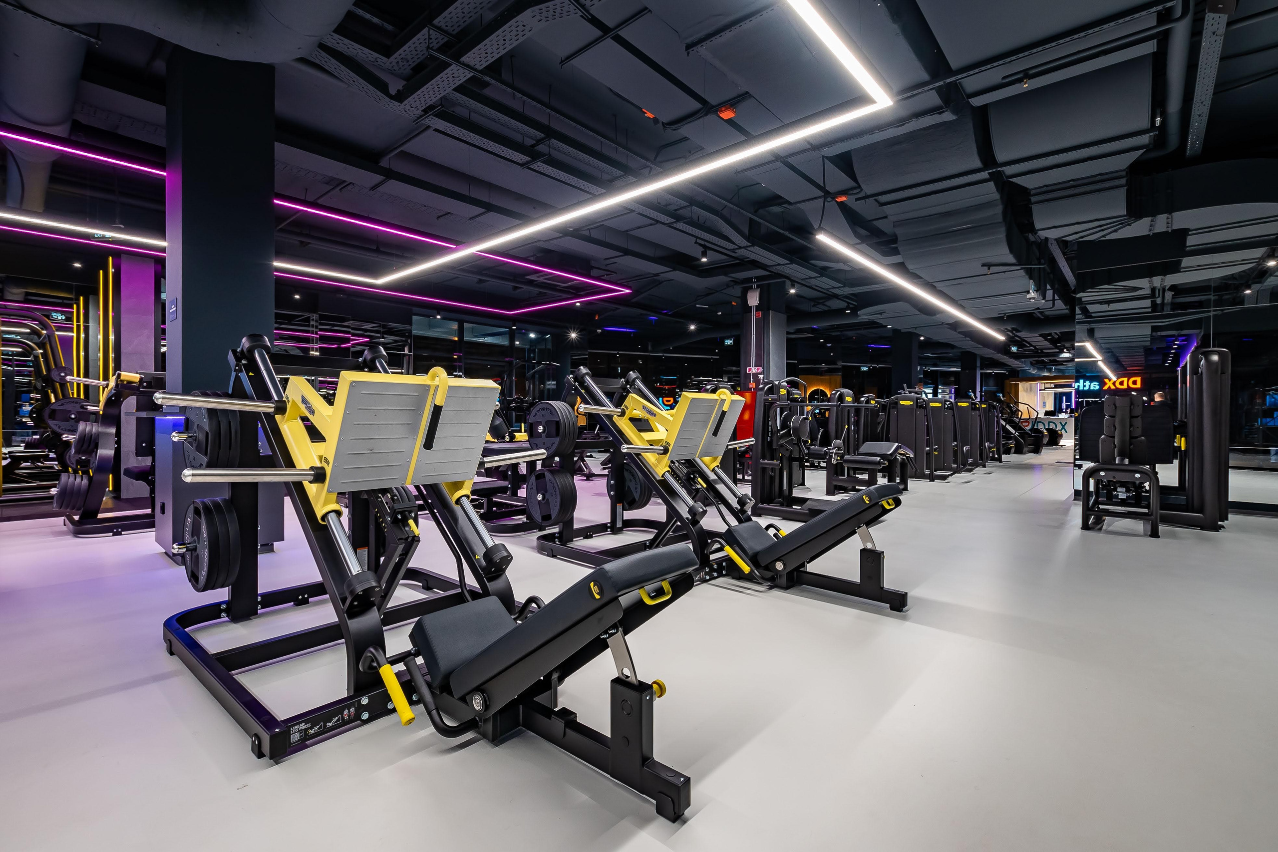 Интерьерный фотограф Спортзалы, Фитнес.  г.Москва, от 10 000р/час. Интерьерный & Репортажный фотограф Озеров Денис, г. Москва