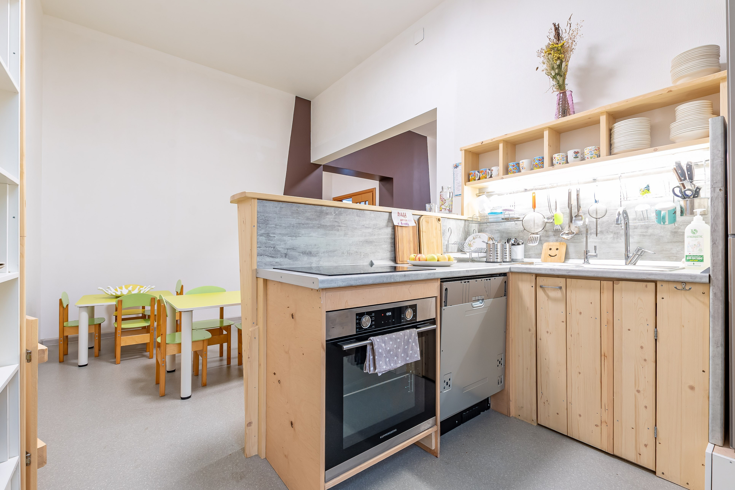 Интерьерная фотосъёмка коммерческой недвижимости для Бизнеса (для вашего сайта, для Яндекс карт и других онлайн каталогов). Интерьерный & Репортажный фотограф Озеров Денис, г. Москва